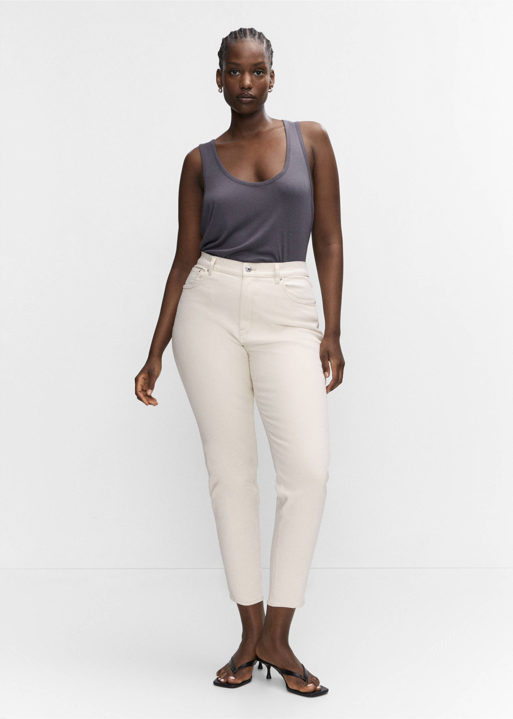 Newmom comfort high-rise jeans - Details of the article 3, Off White. Ref: 57050290-00.