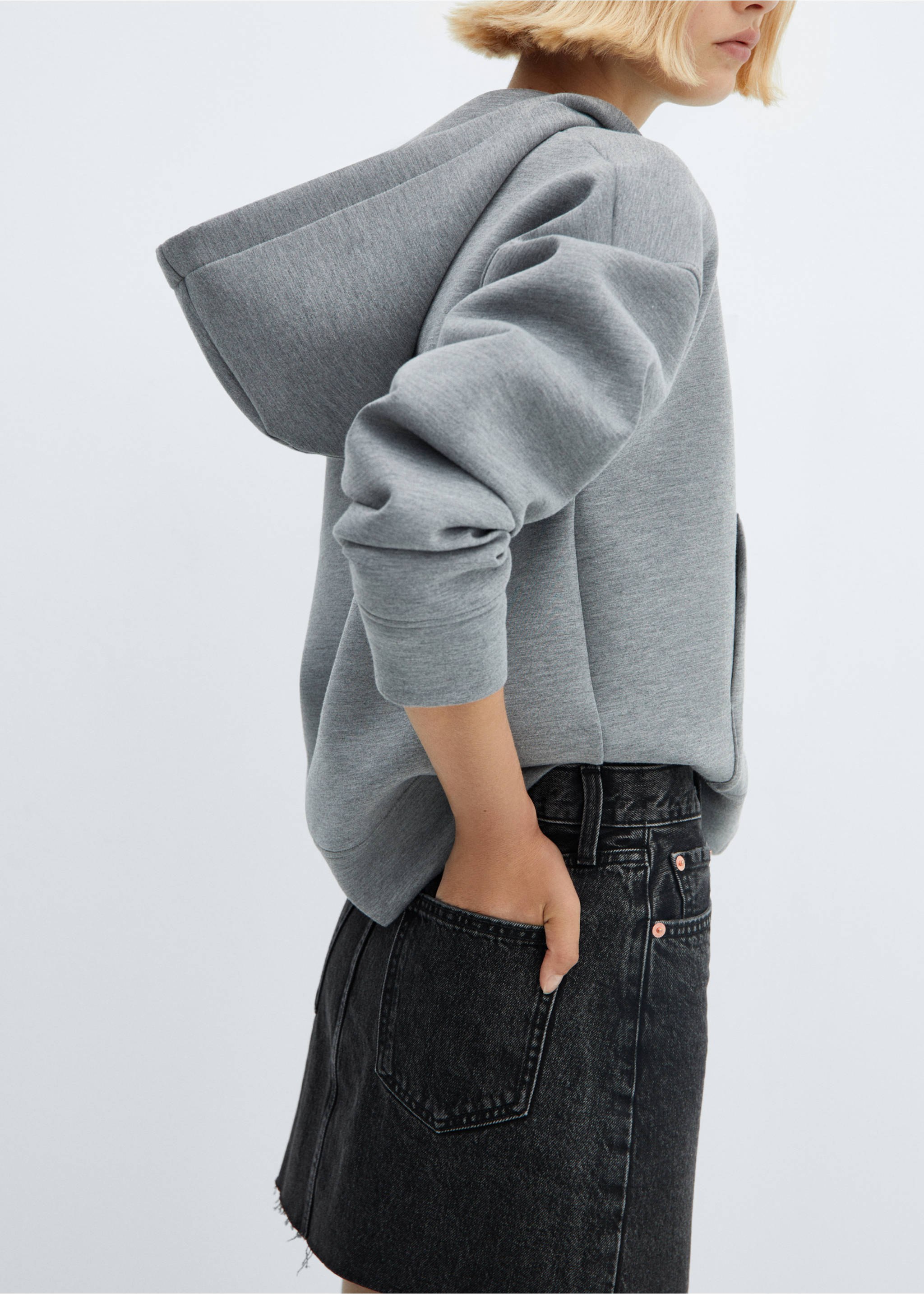 Denim mini-skirt - Details of the article 3, Black denim. Ref: 57050291-00.
