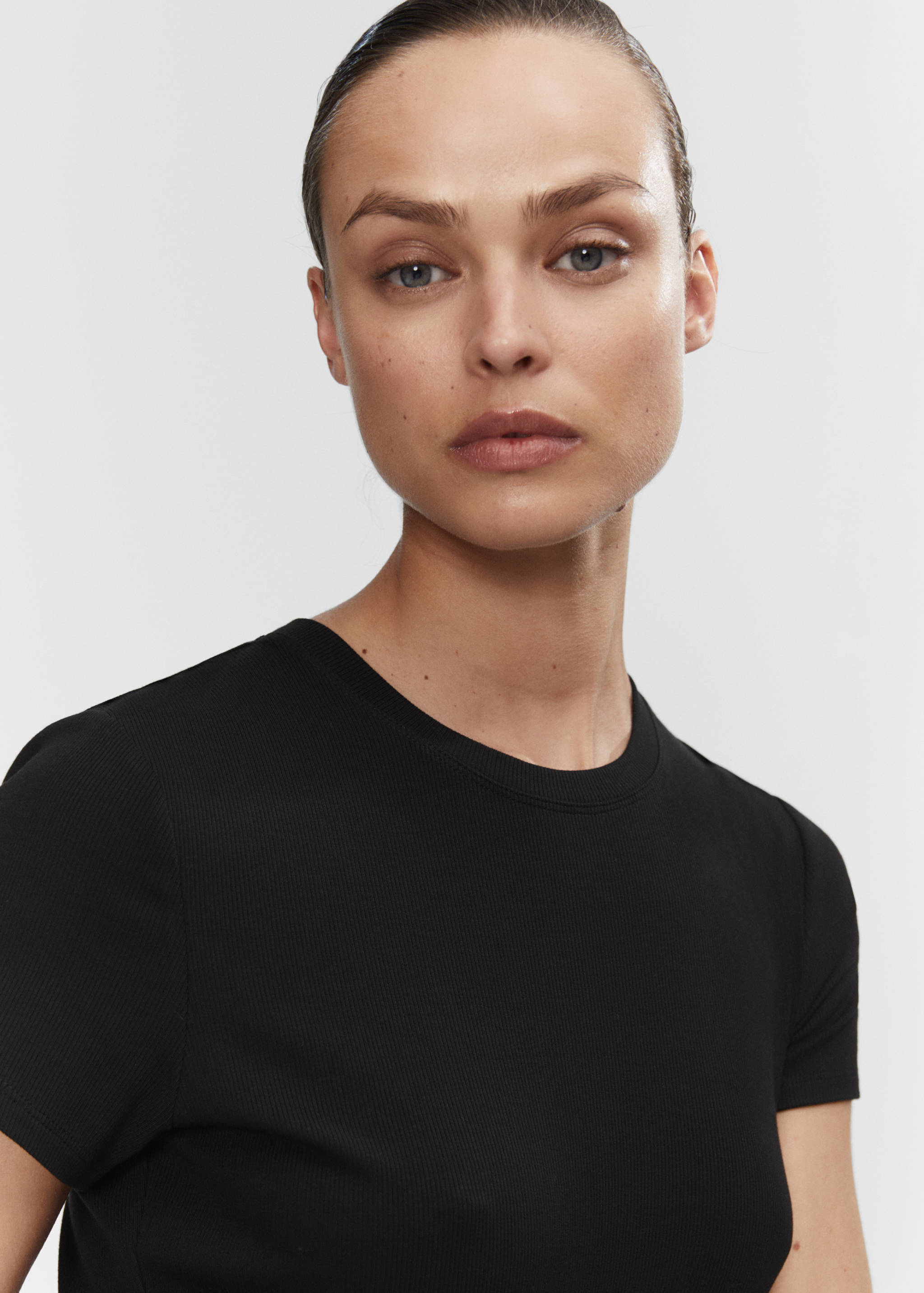 Vestido midi abertura - Detalle del artículo 1