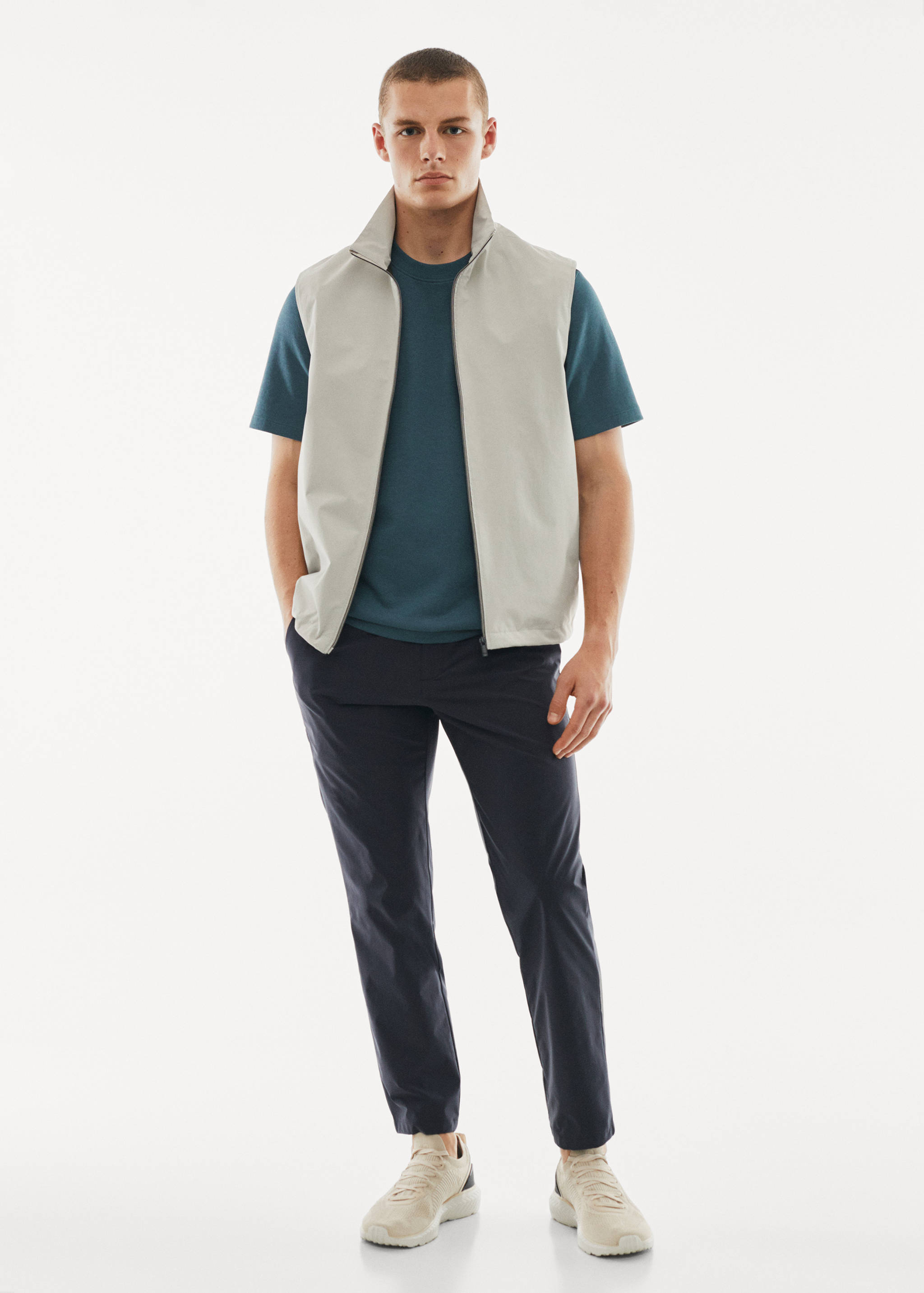 Breathable cotton t-shirt - General plane