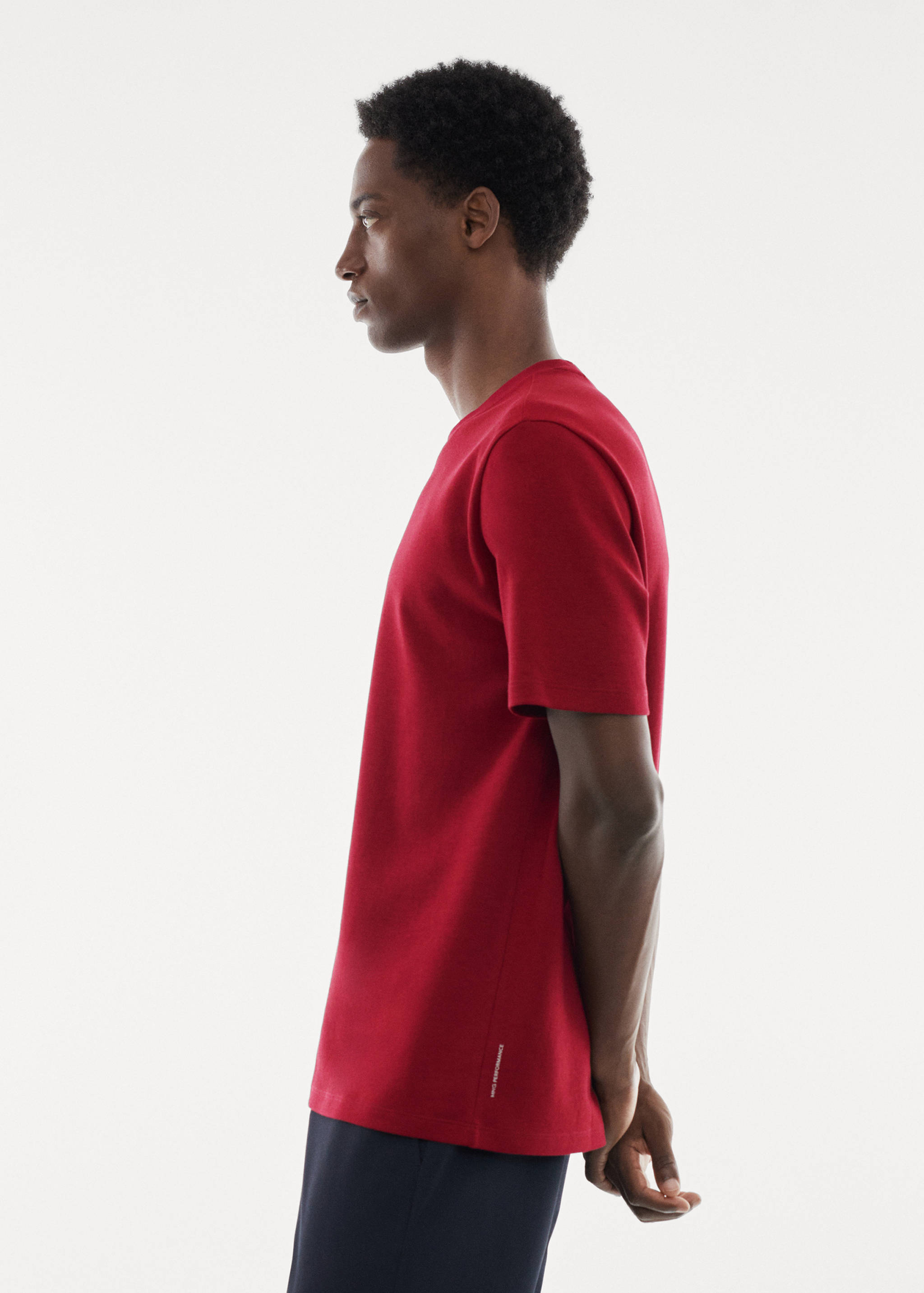 Breathable cotton t-shirt - Details of the article 2