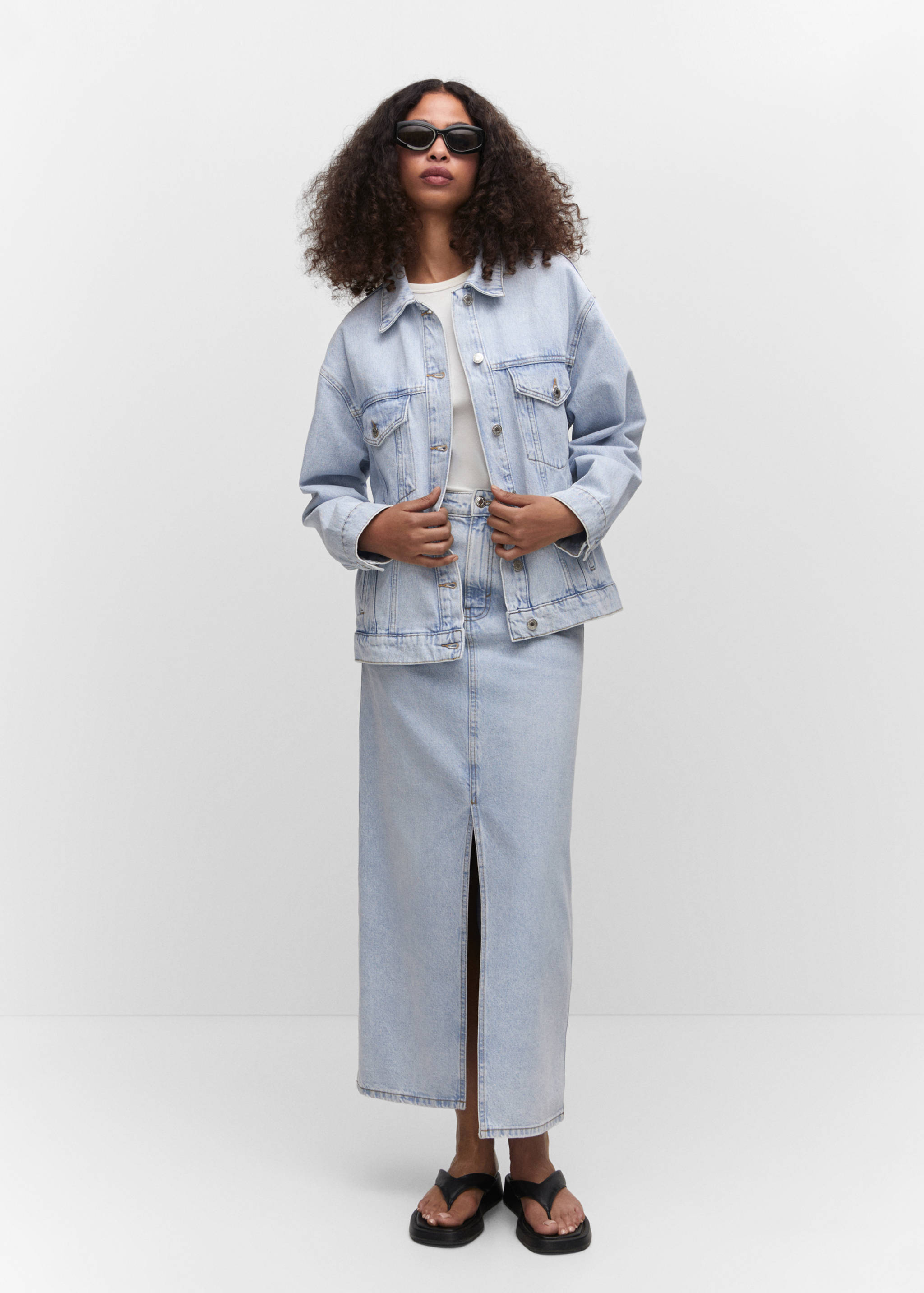 Oversize denim jacket - General plane