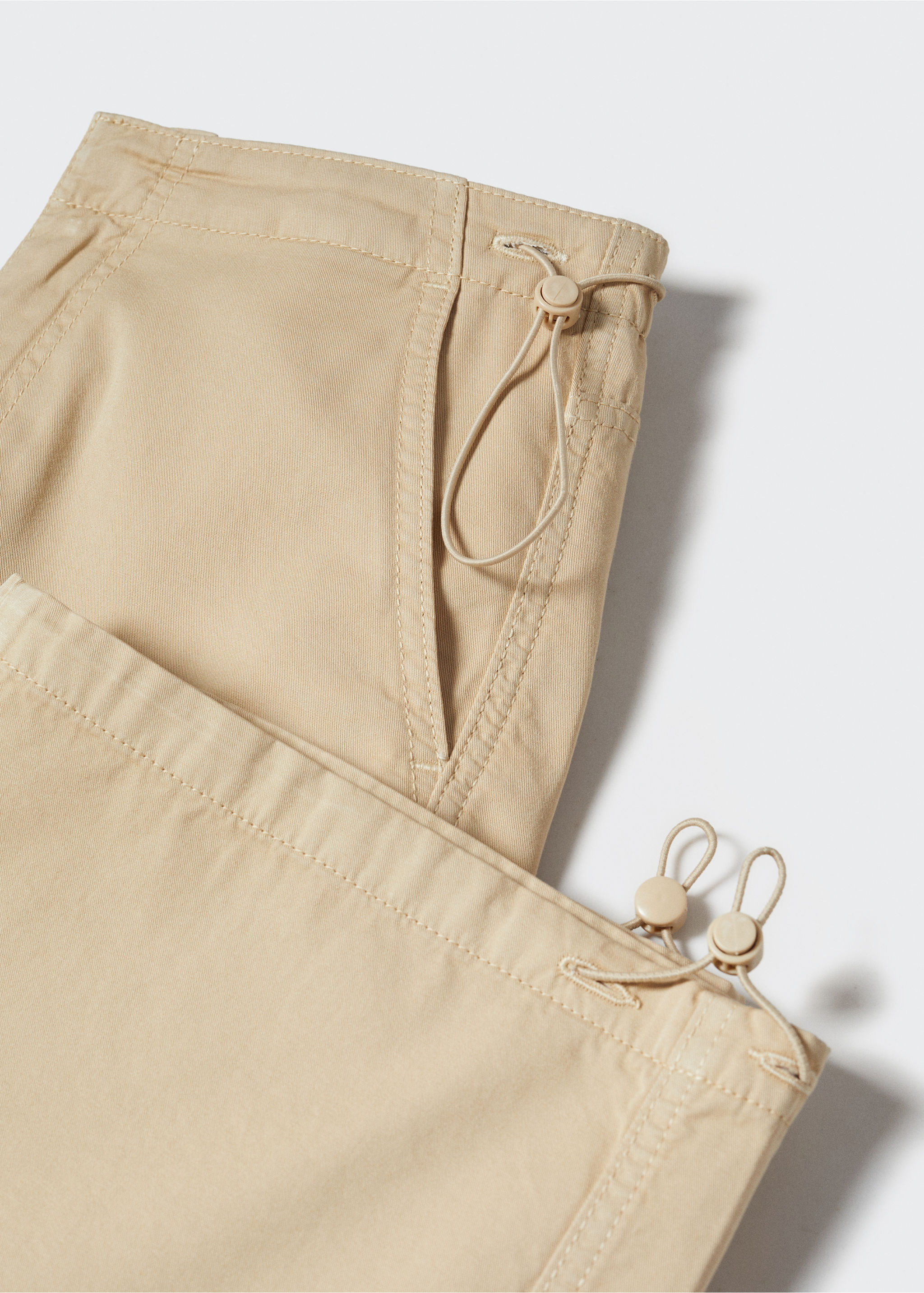 Parachute trousers - Details of the article 8