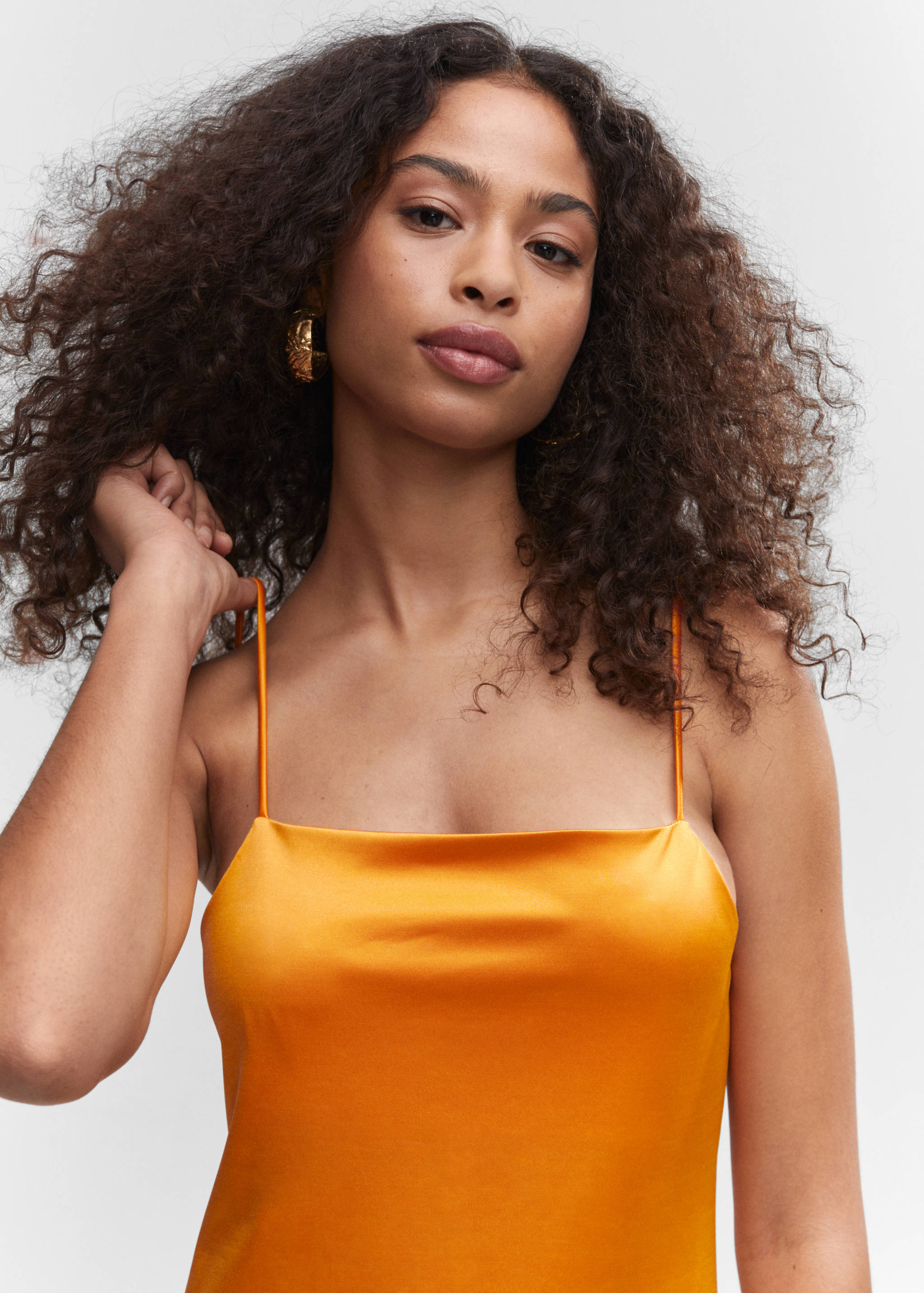 Korte satijnen jurk - Detail van het artikel 1