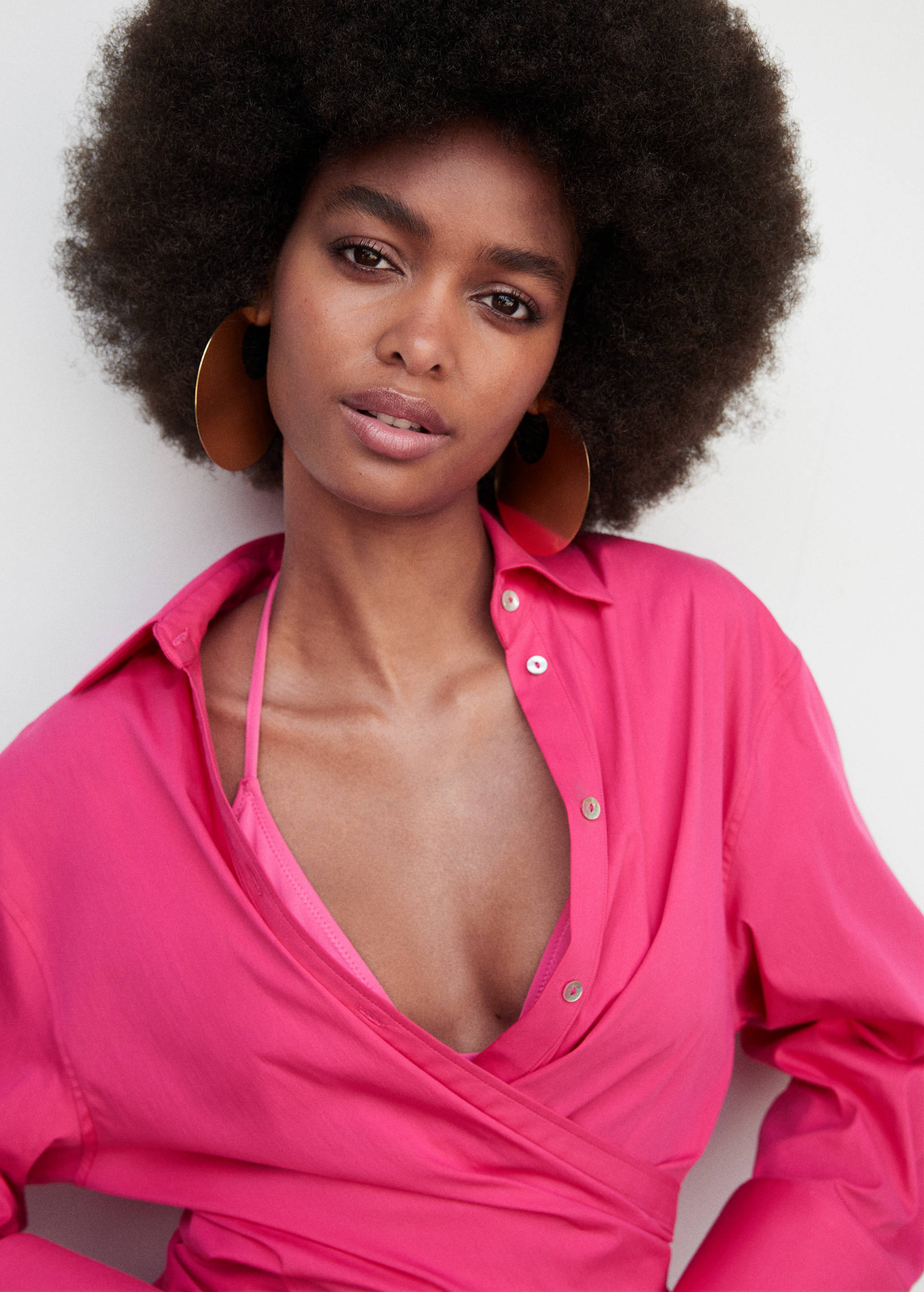 Wrap shirt with knot detail - Details of the article 1