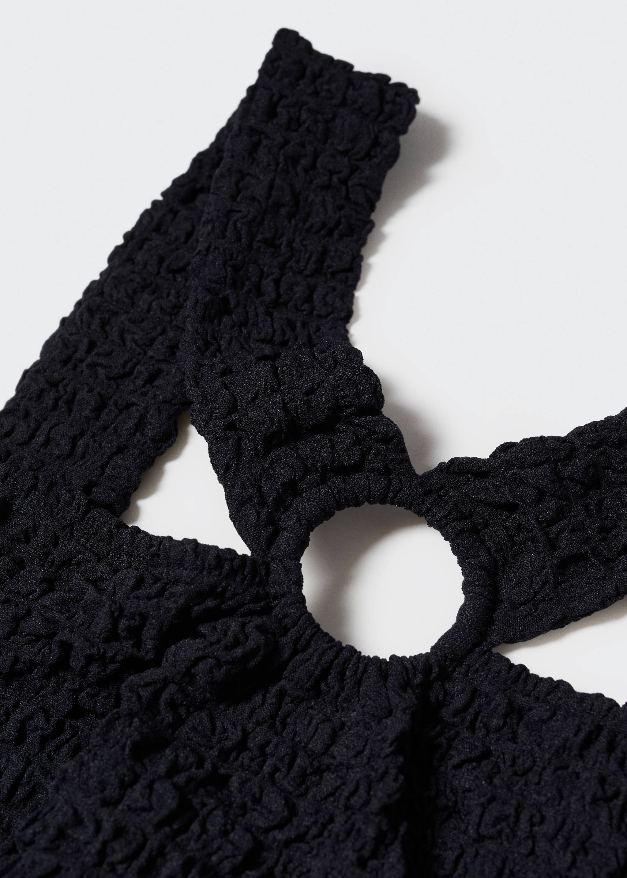 Textured top with ring detail - Details of the article 8