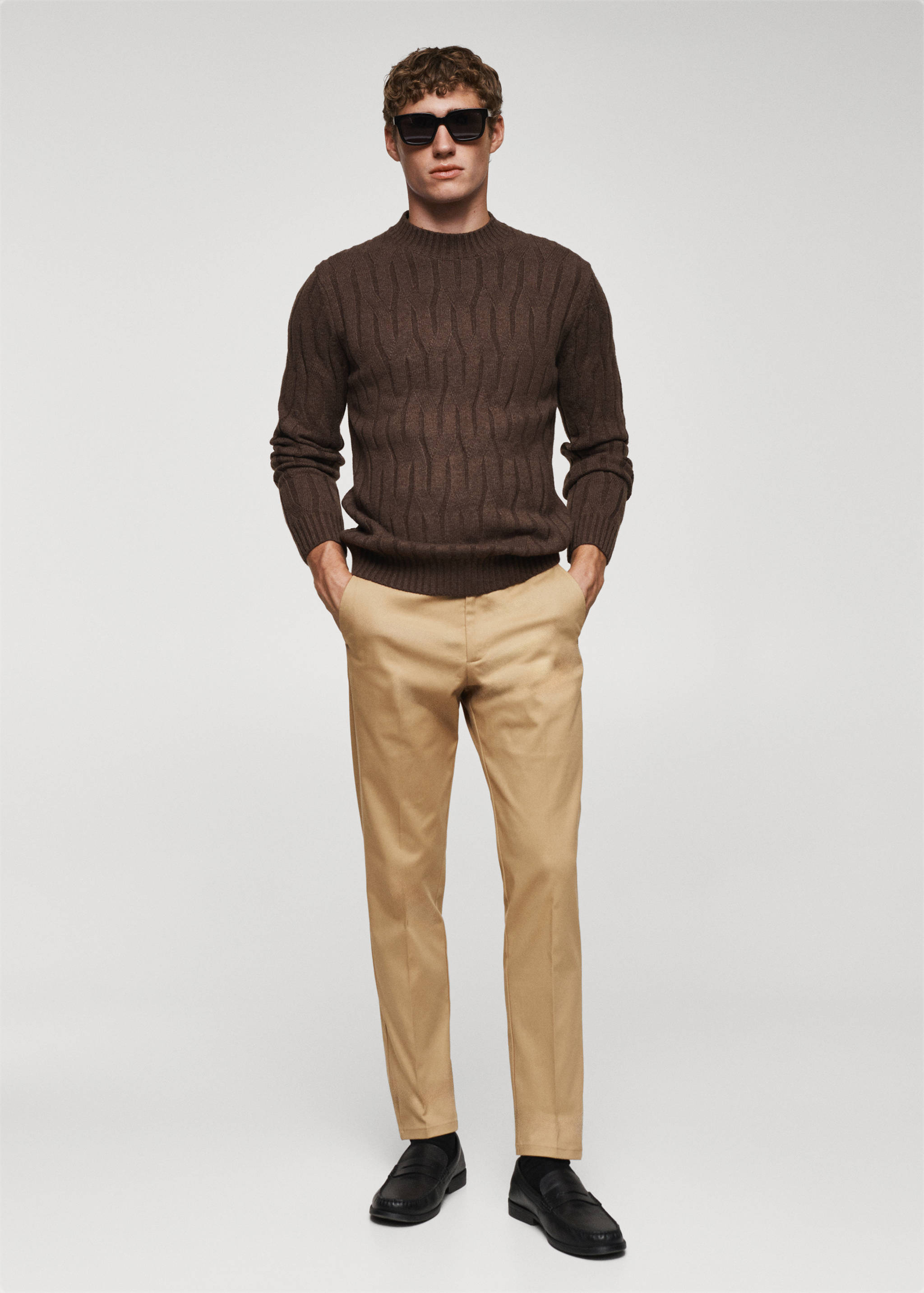 Pantalón chino slim fit - Plano general