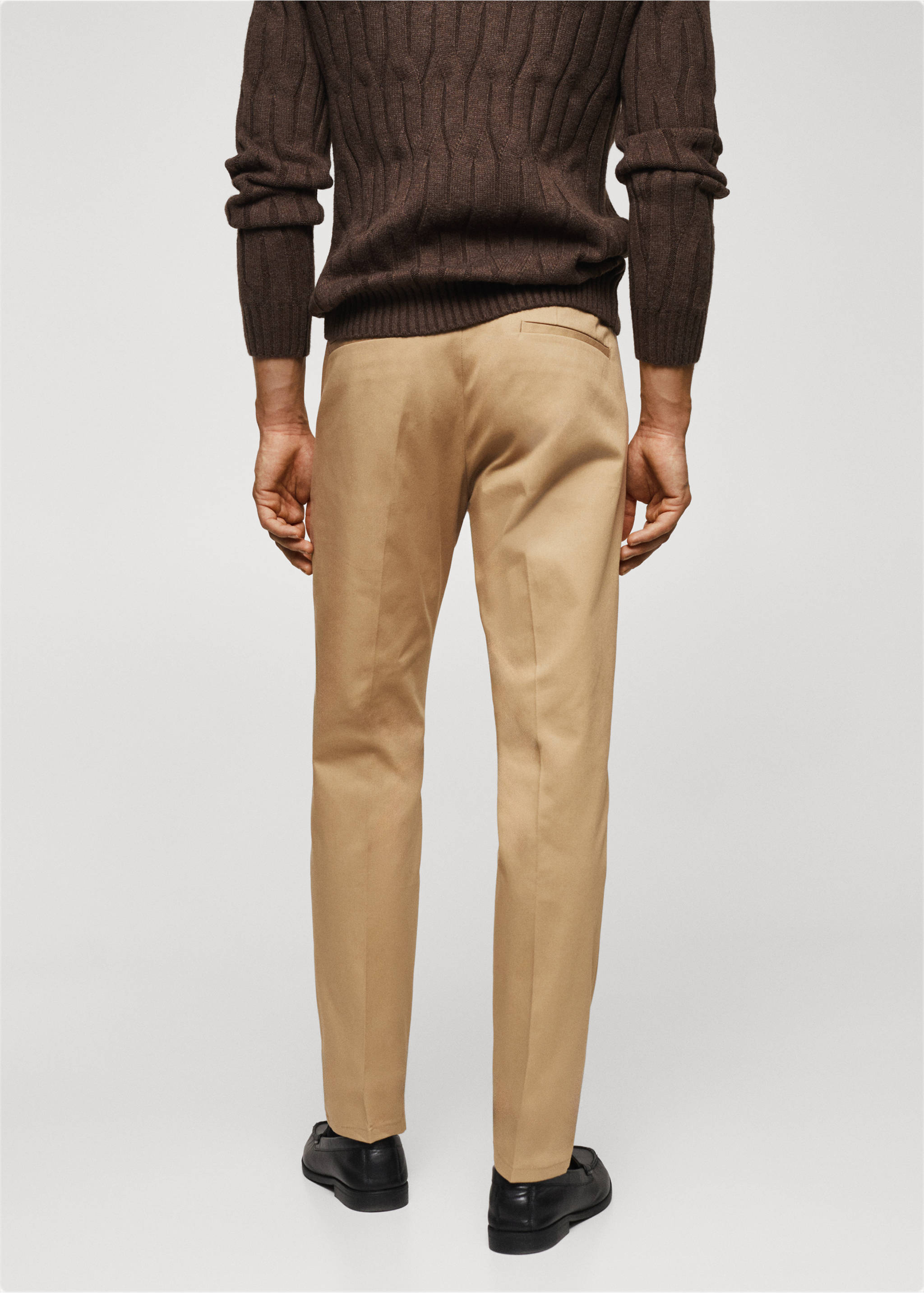 Pantalon chino slim fit - Verso de l’article, Marron moyen. Ref: 57050777-00.
