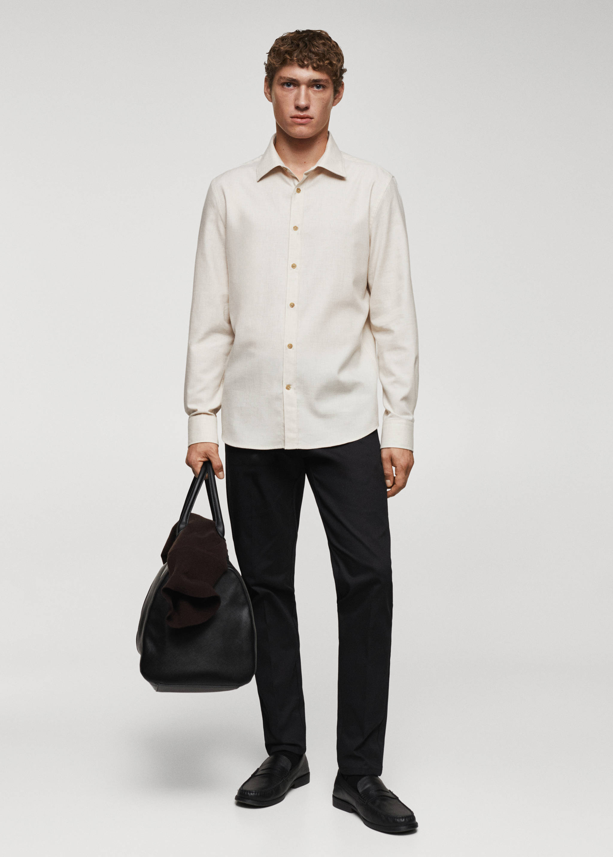 Pantalón chino slim fit - Plano general