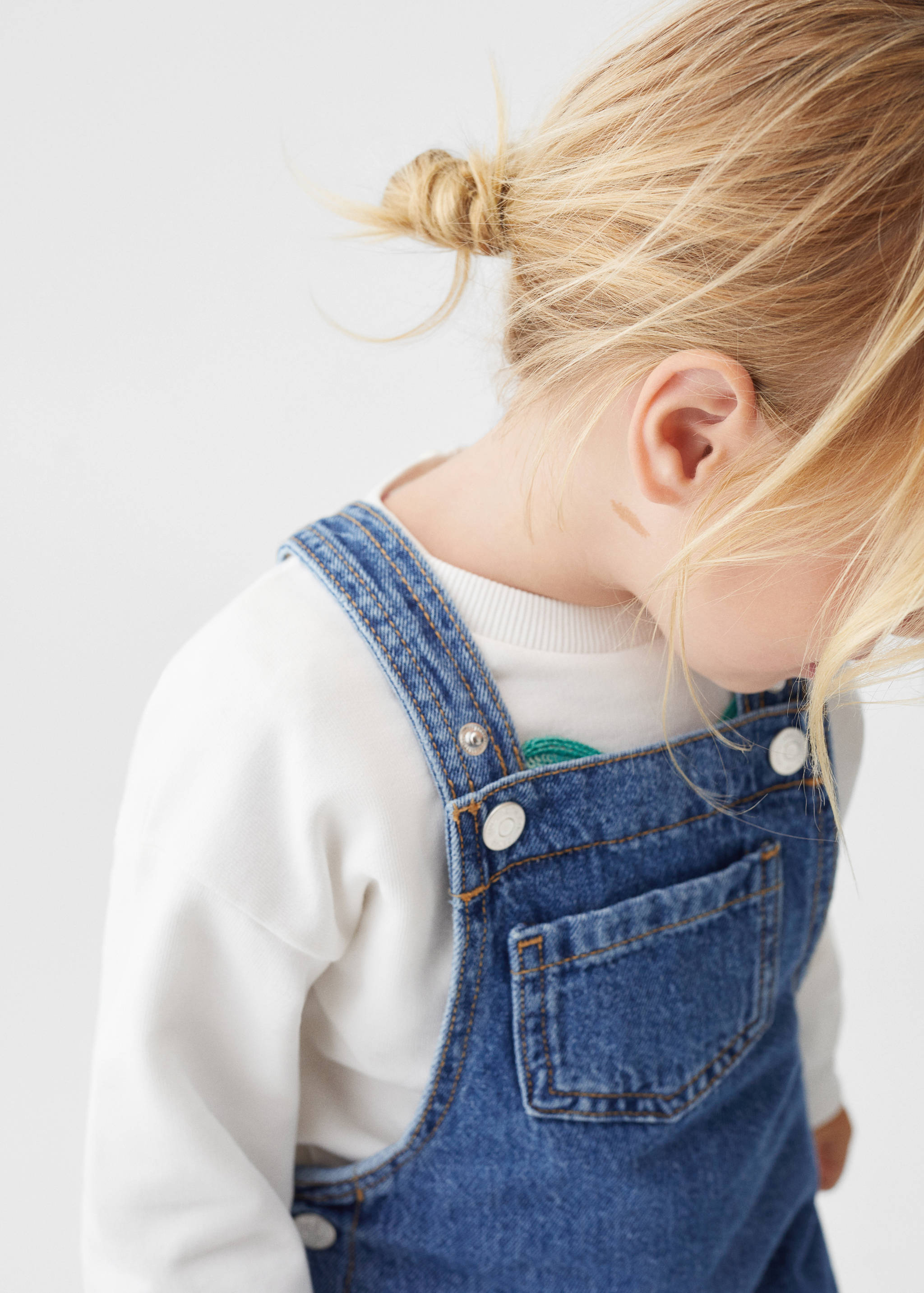 Short denim dungarees - Details of the article 1