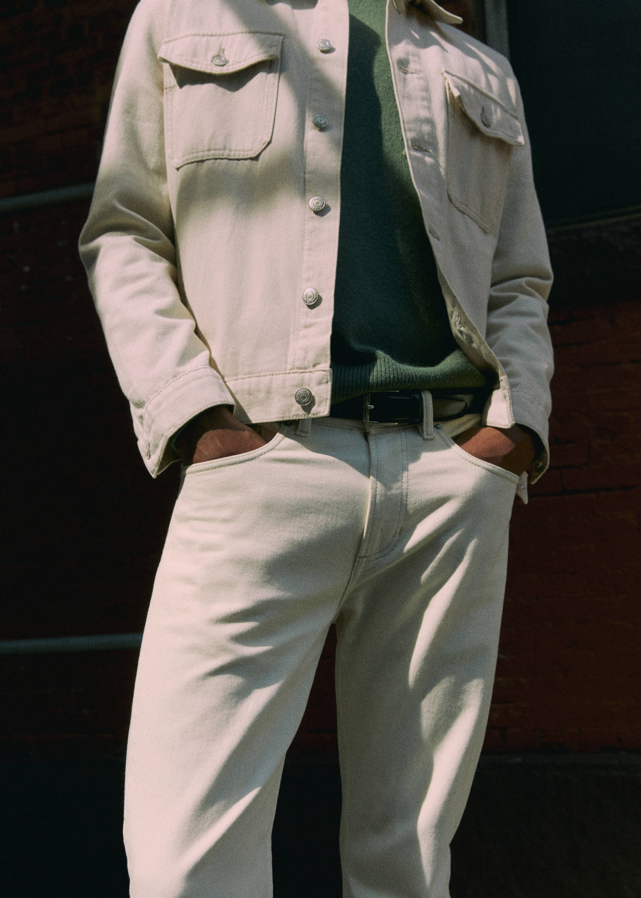 Jeansjacke mit Taschen - Detail des Artikels 7