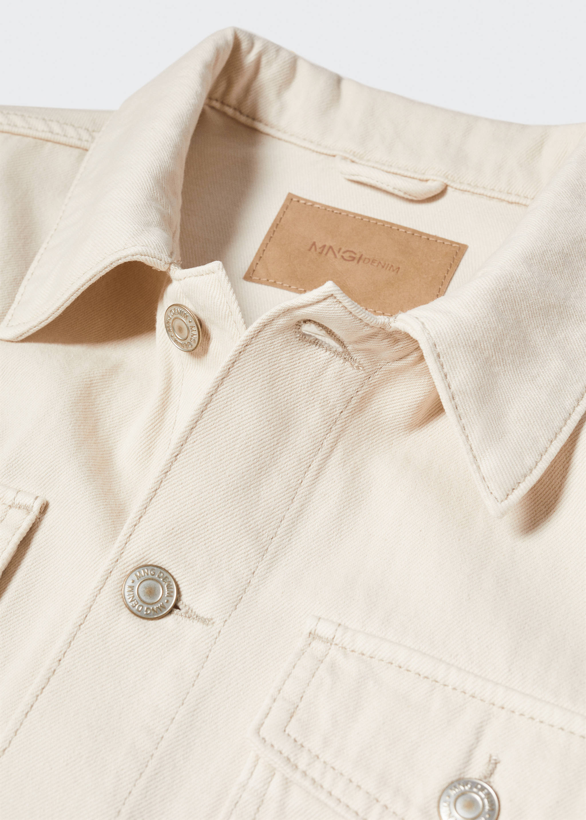 Jeansjacke mit Taschen - Detail des Artikels 8