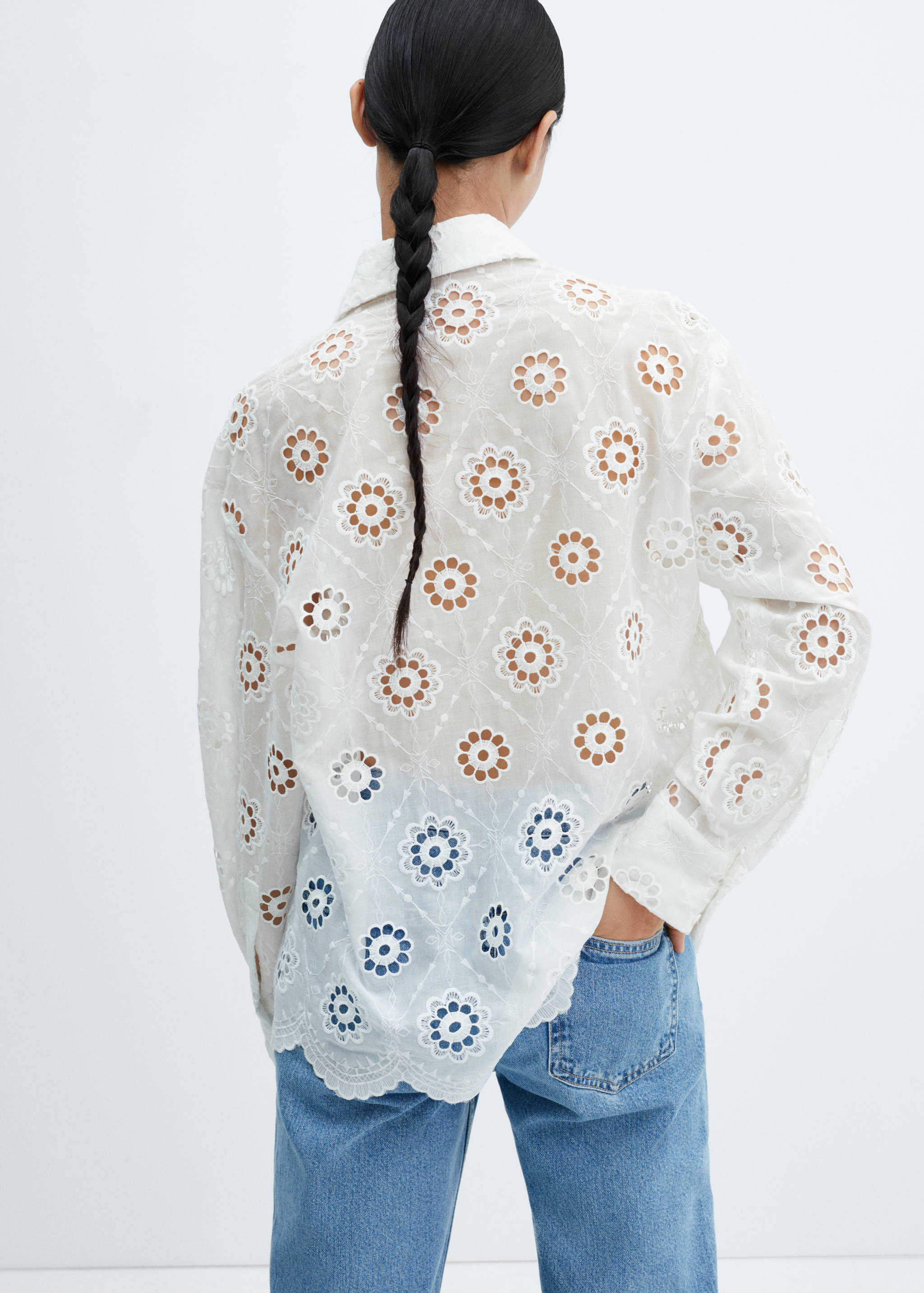 Embroidered openwork shirt - Reverse of the article