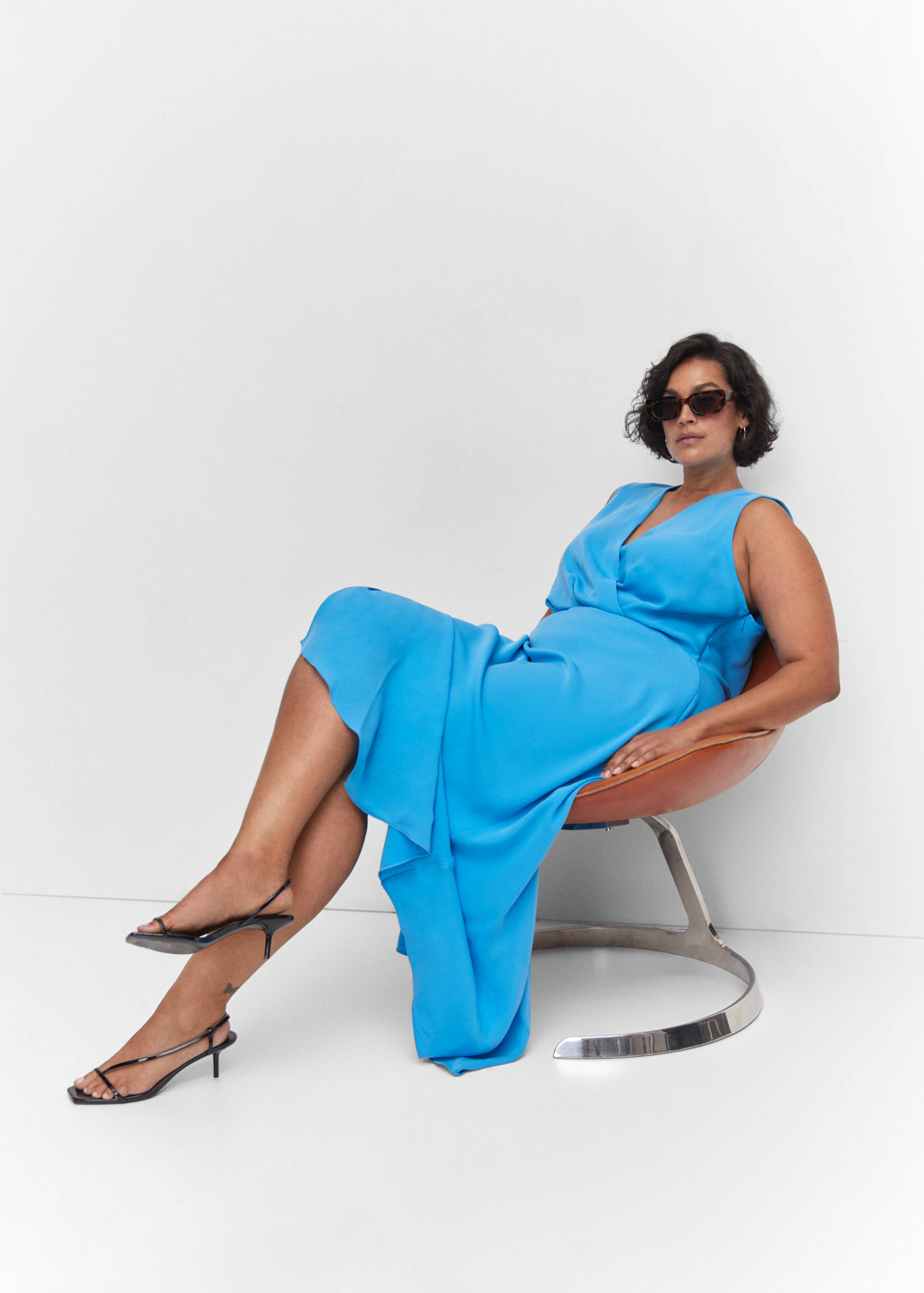 Vestido asimétrico abertura lateral - Detalle del artículo 4