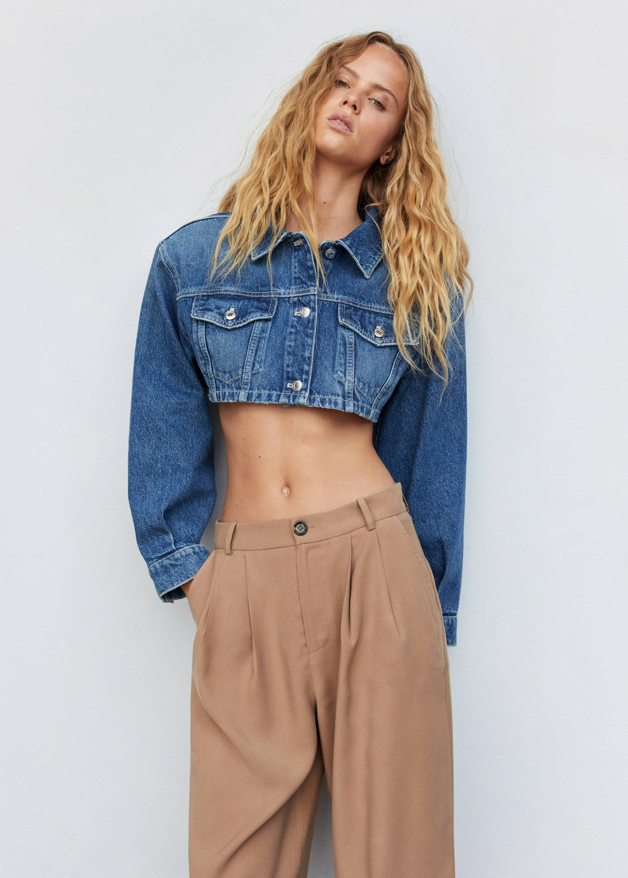 Wide leg pleated trousers - Details of the article 1