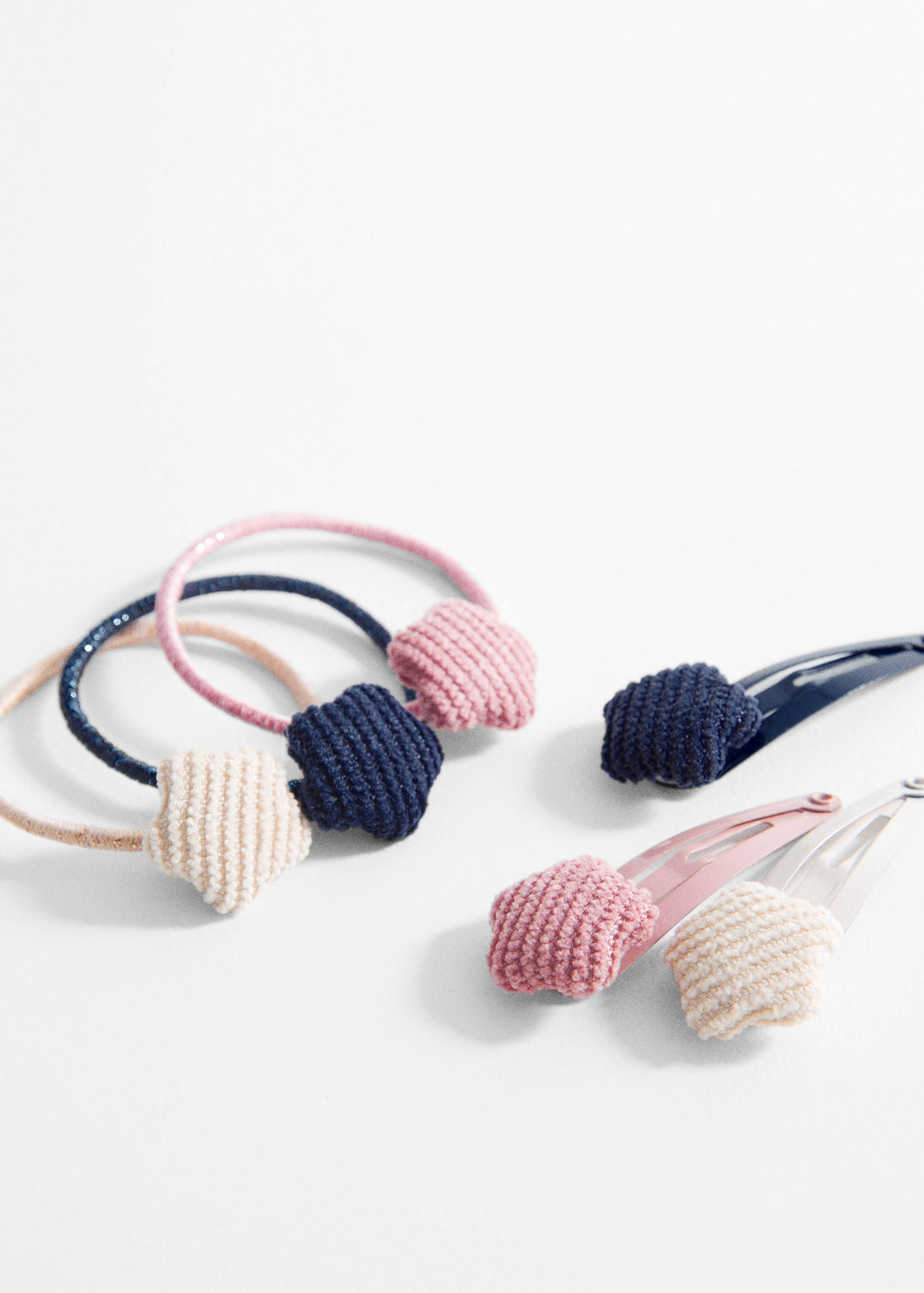 Σετ λαστιχάκια και τσιμπιδάκια - Μεσαίο πλάνο