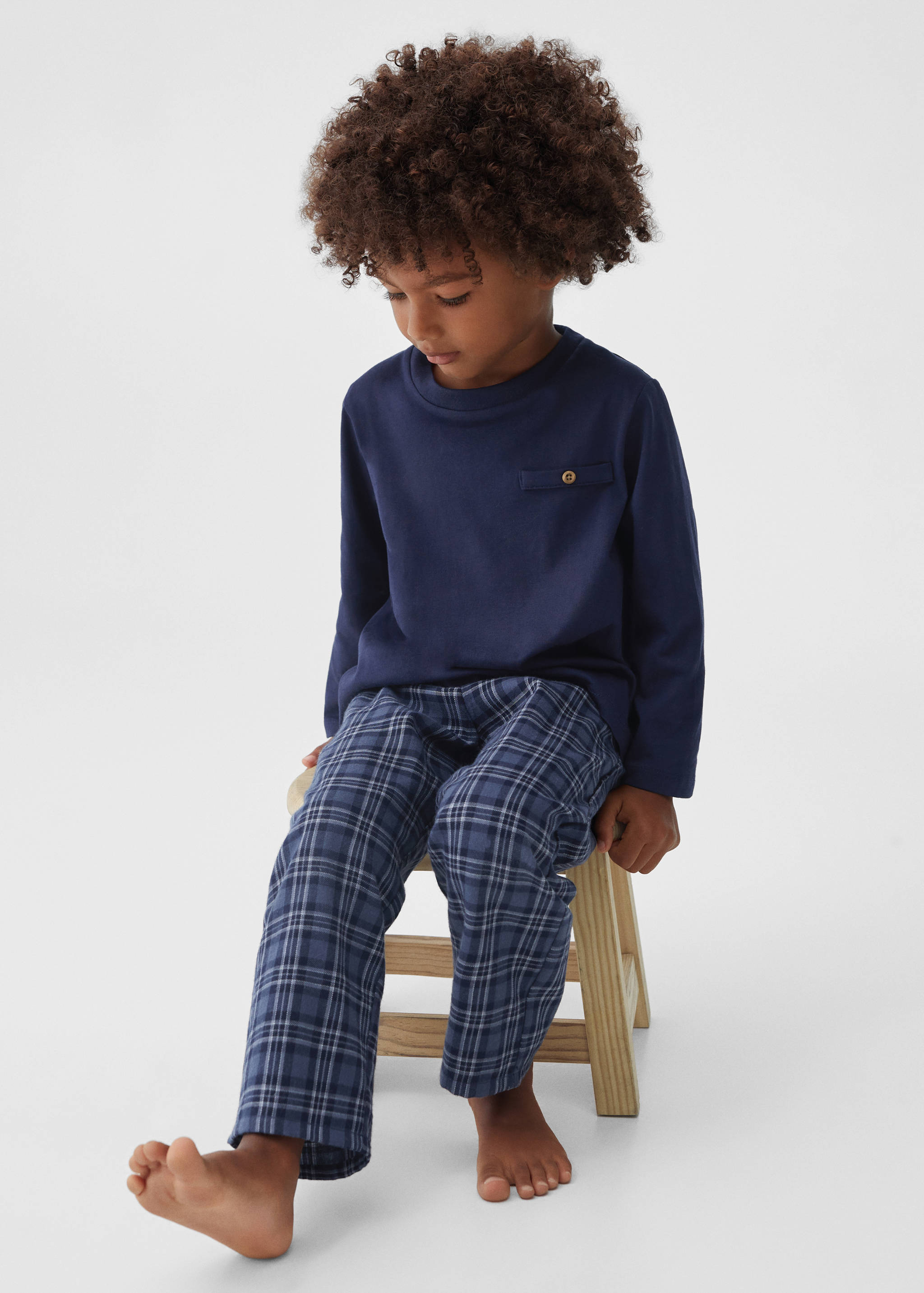 Two-pieces check long pyjamas - Details of the article 2