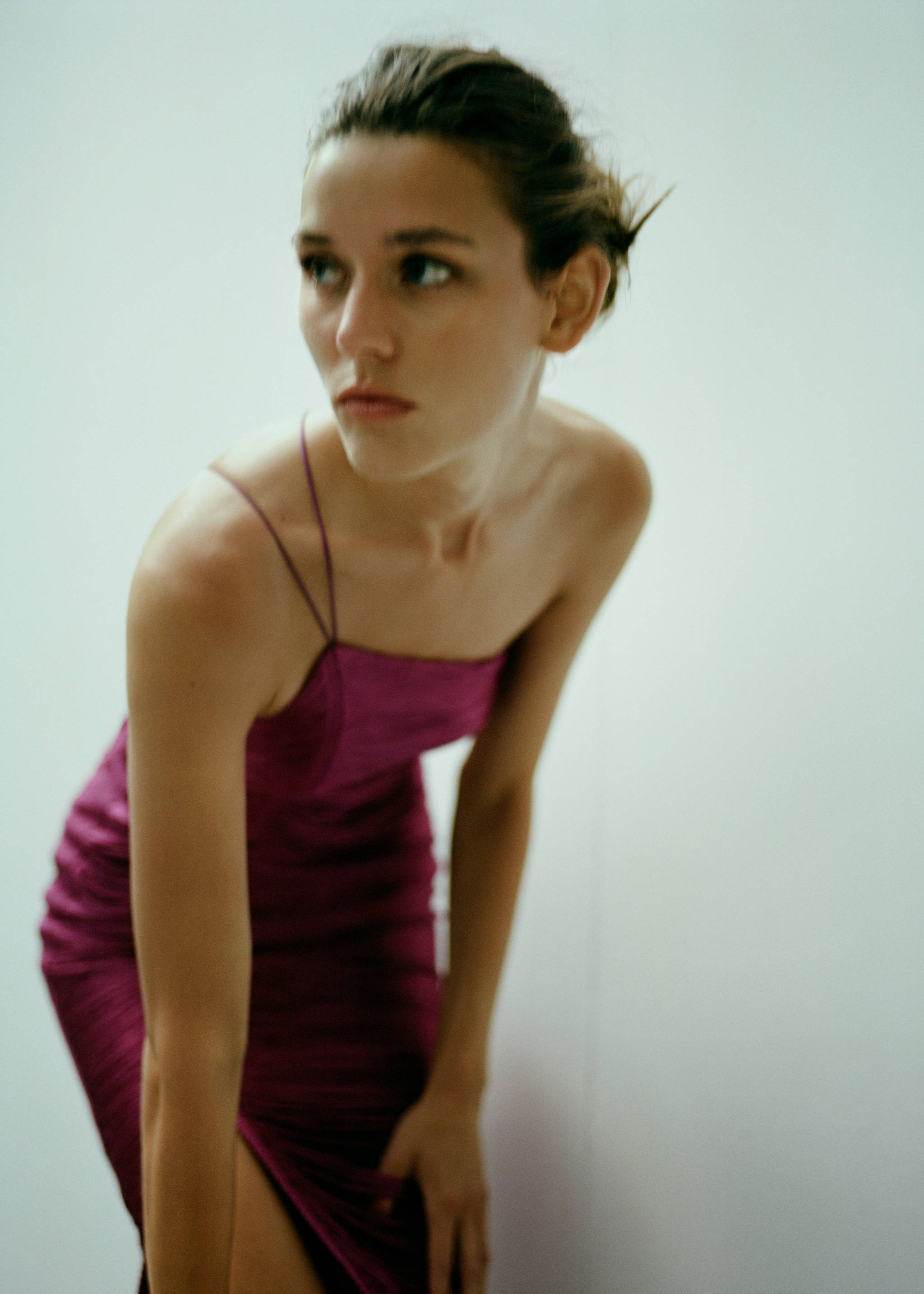 Asymmetrisches Kleid mit Fransen - Detail des Artikels 6