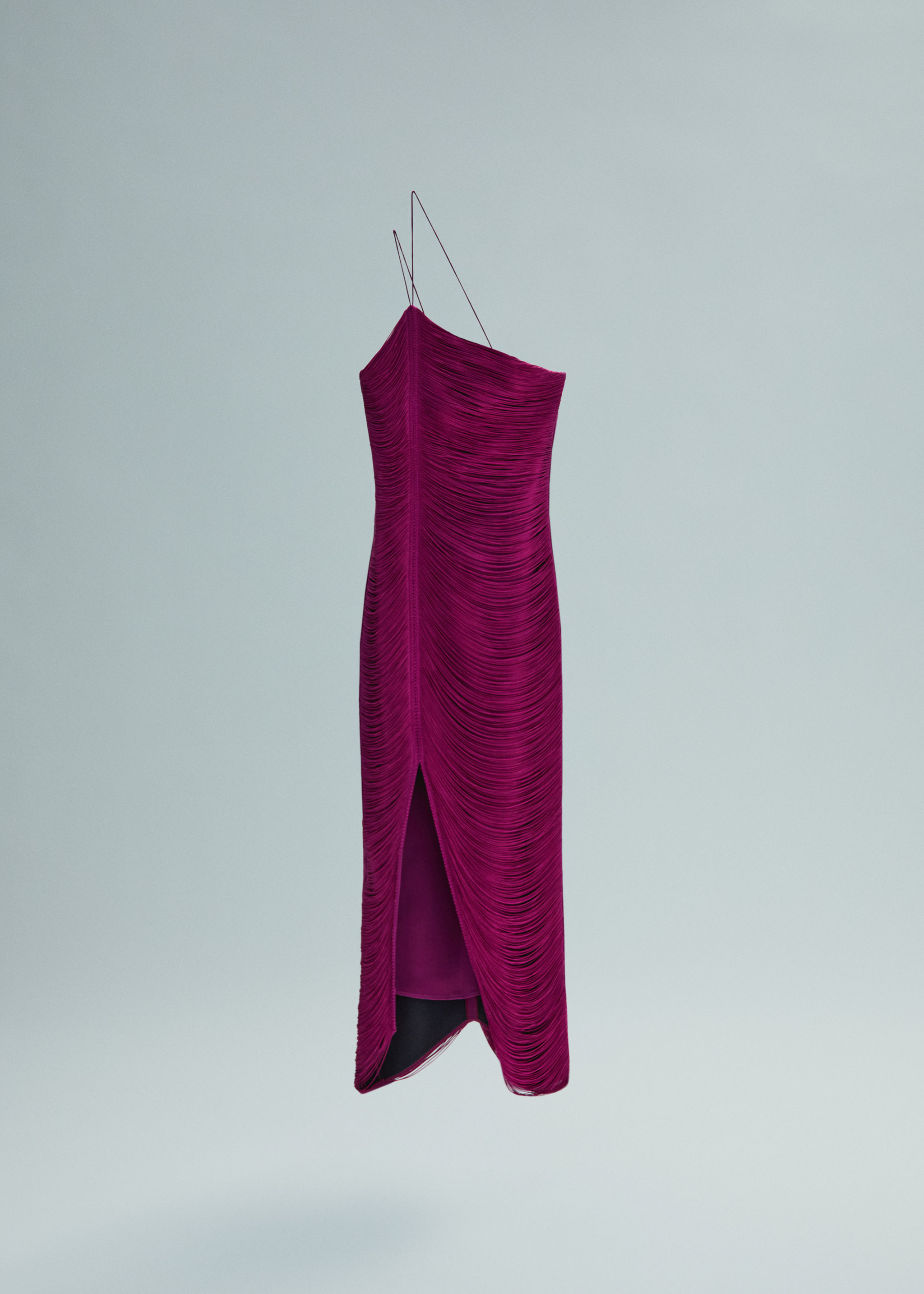 Vestido assimétrico com franjas - Artigo sem modelo