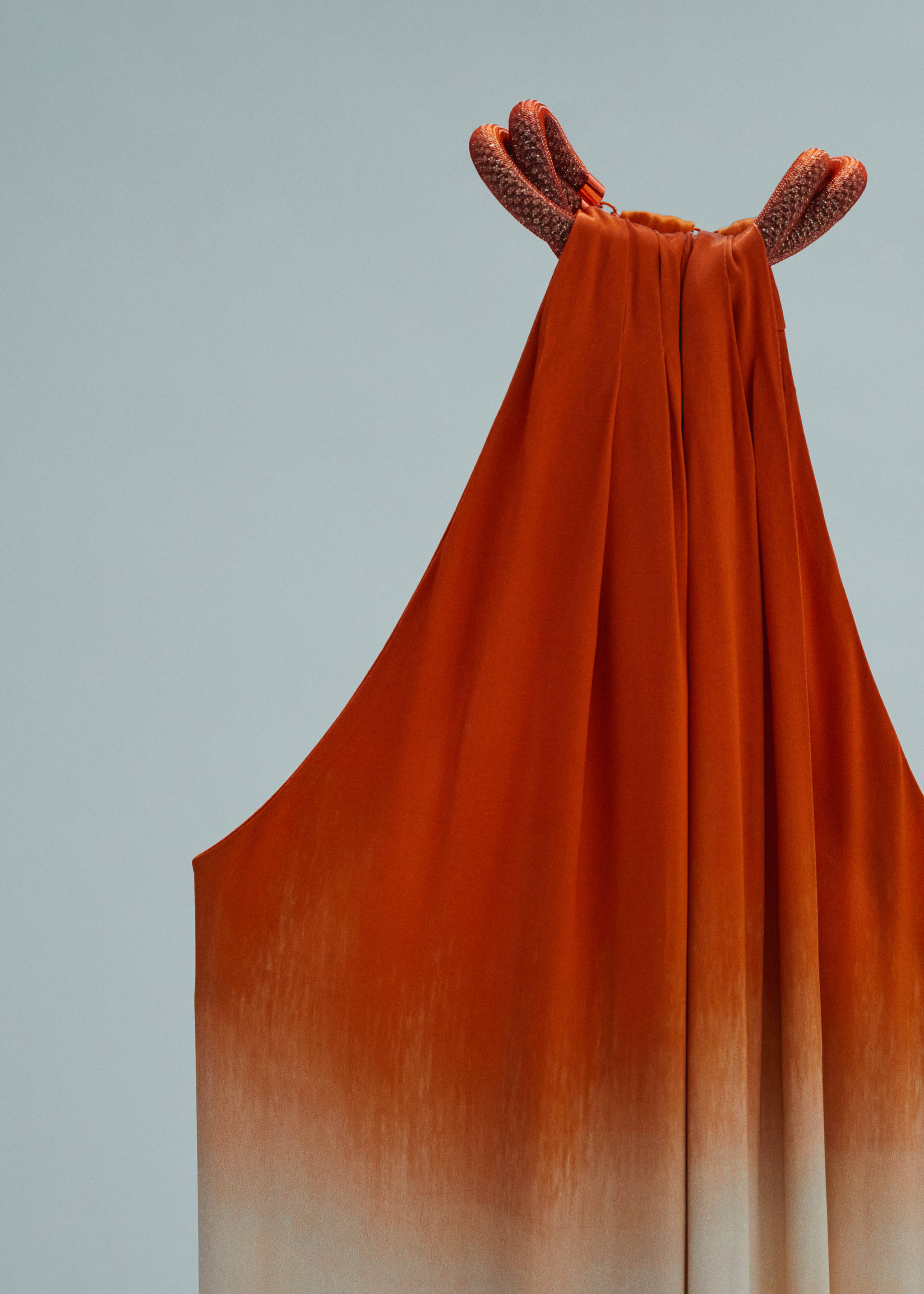 Structured satin dress with rhinestone neckline - Details of the article 8