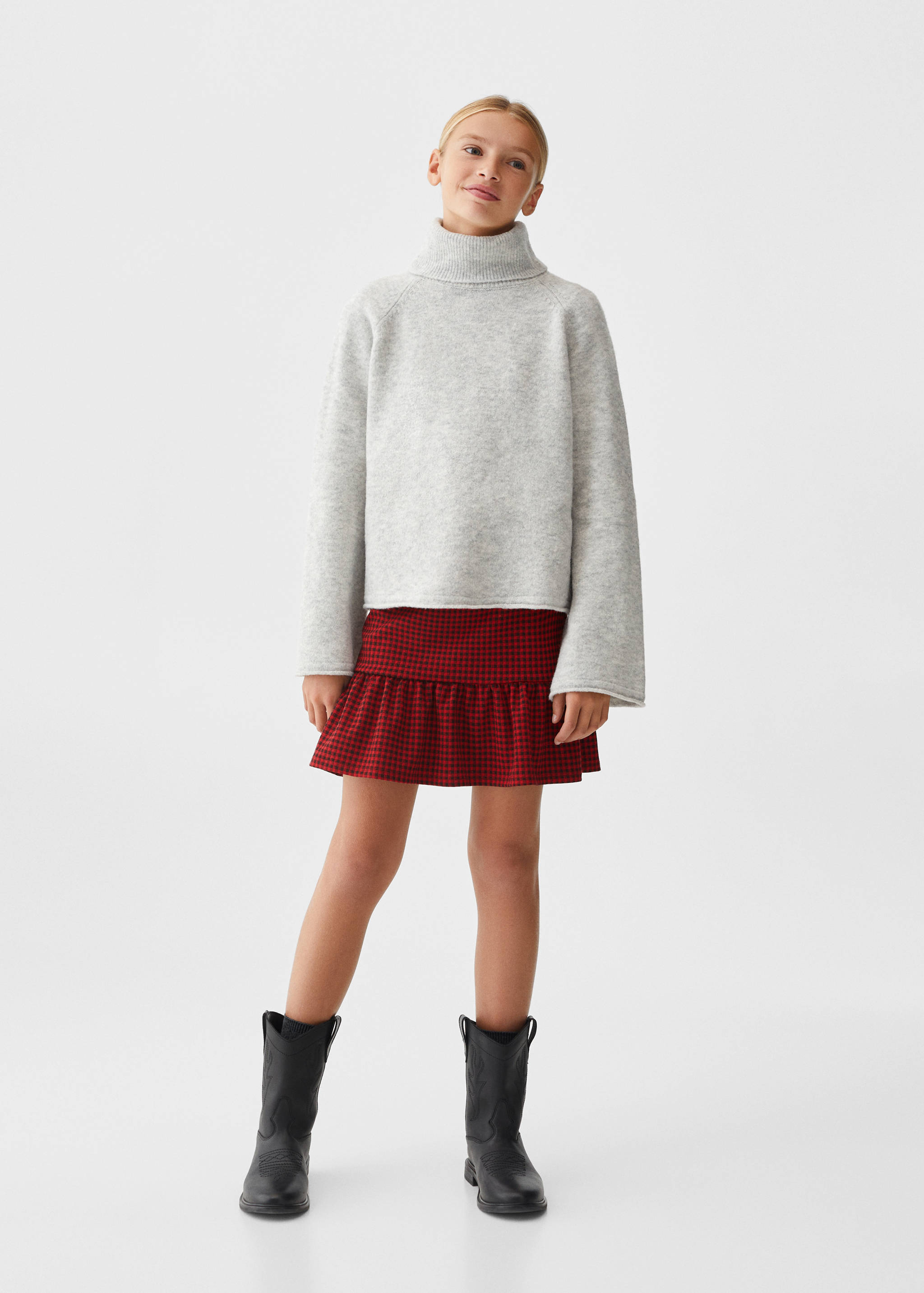 Spódnica z nadrukiem w kurzą stopkę - Plan ogólny