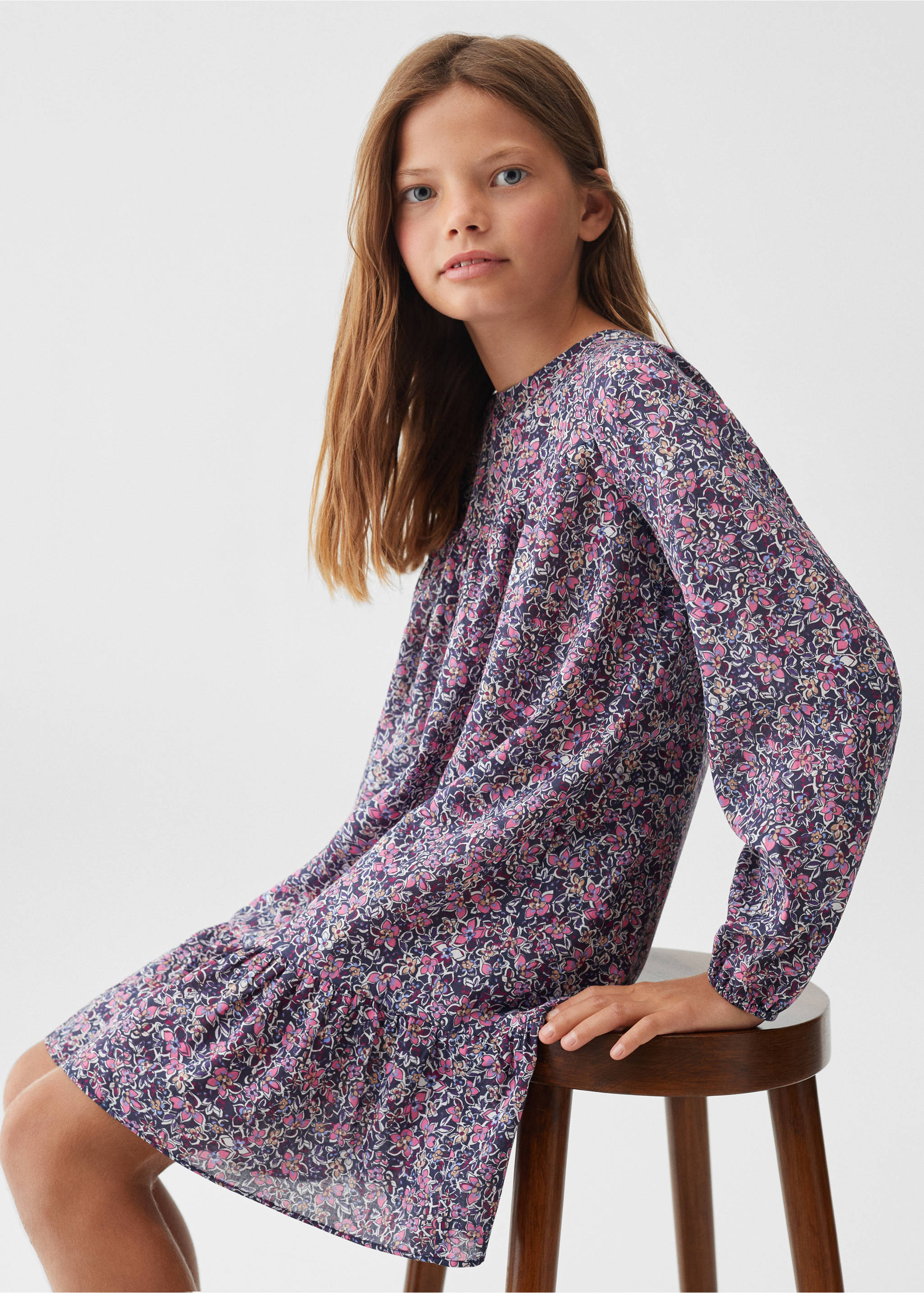 Robe à fleurs - Détail de l'article 2, Bleu marine foncé. Ref: 57056000-00.