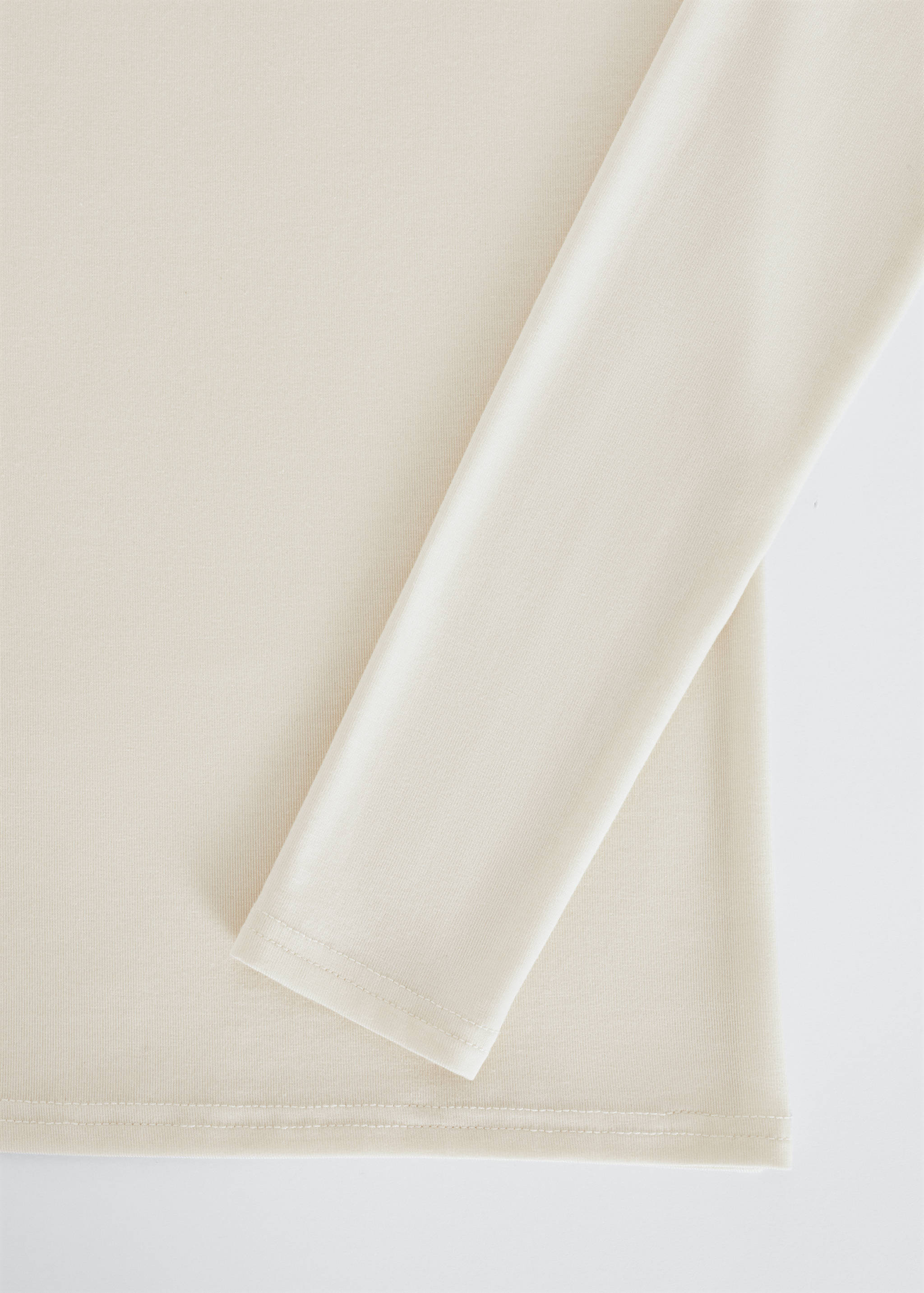Boat-neck fitted t-shirt - Details of the article 8