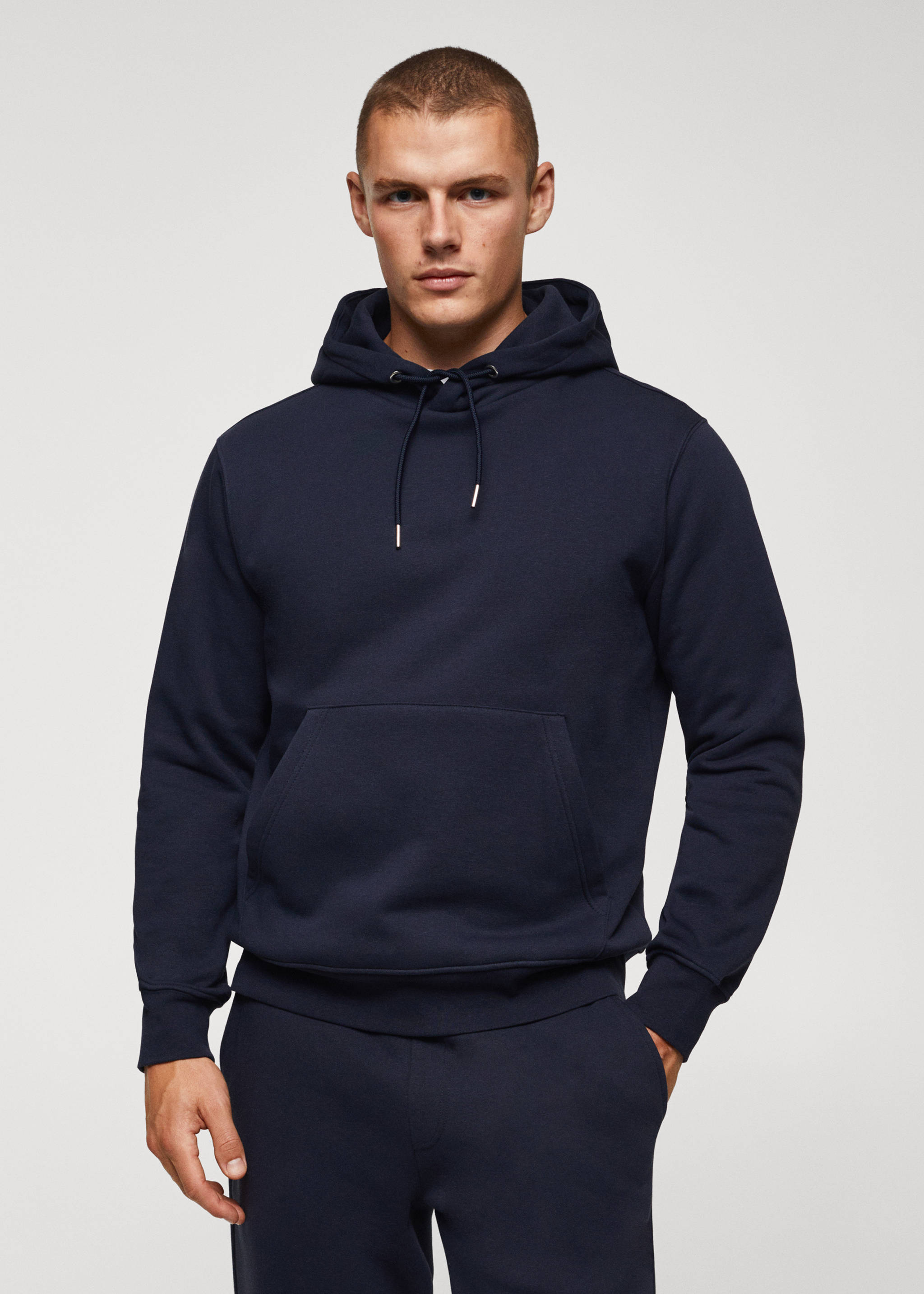 Baumwoll-Kapuzensweatshirt mit Känguru-Tasche - Mittlere Ansicht