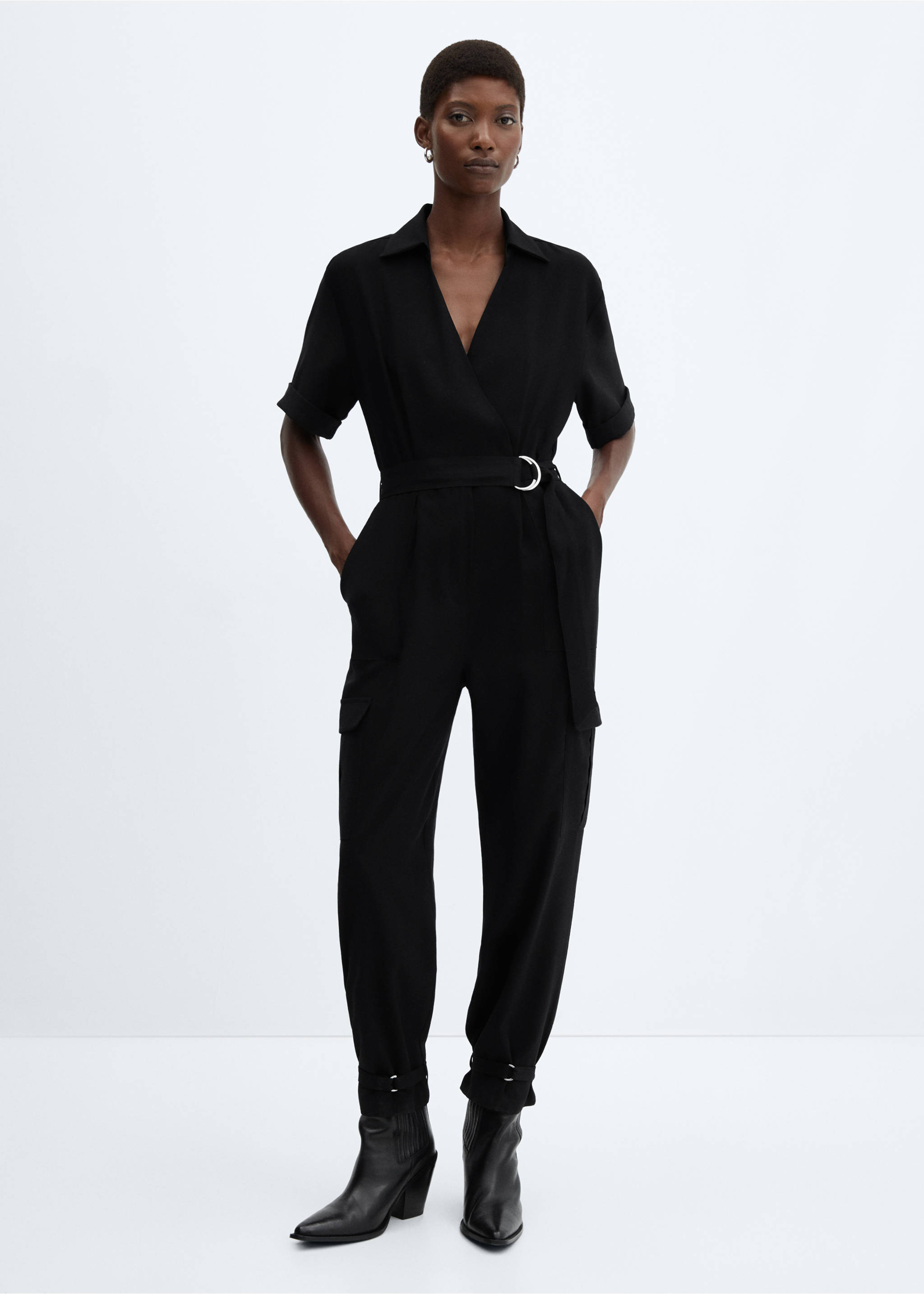 Cargo jumpsuit with pockets - General plane, Black. Ref: 57056027-00.