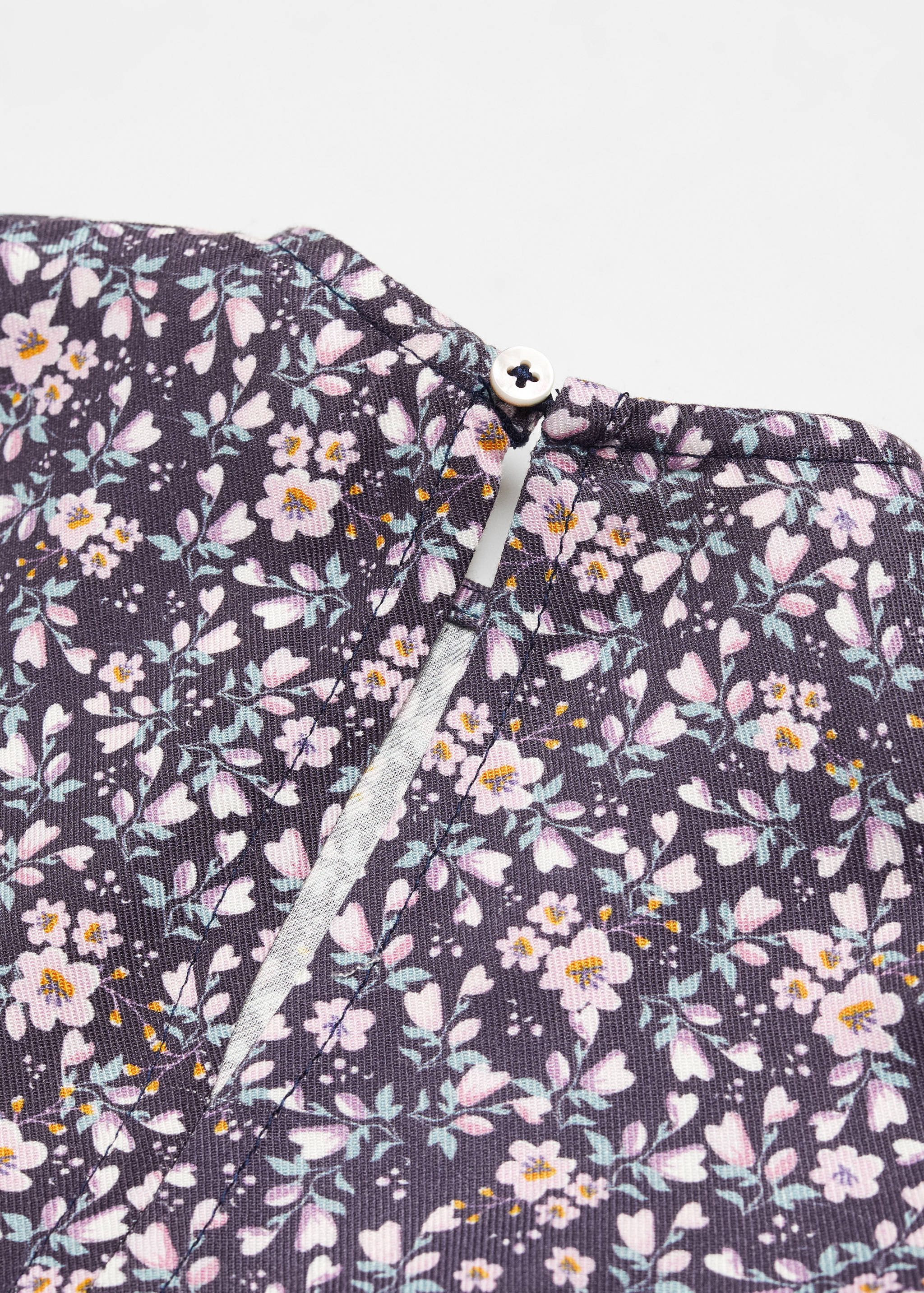 Robe à fleurs - Détail de l'article 0