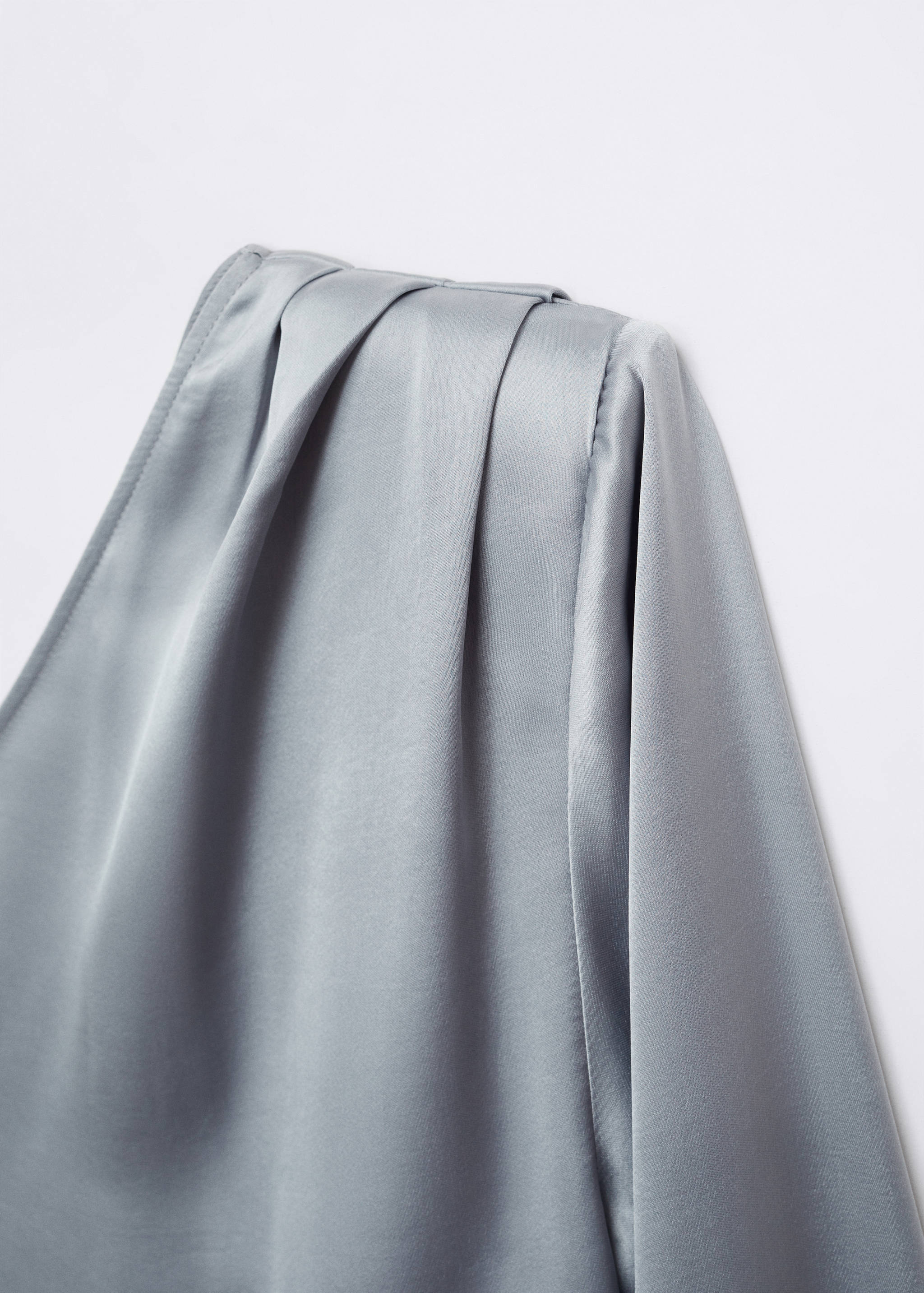 Off-the-shoulder blouse - Details of the article 8