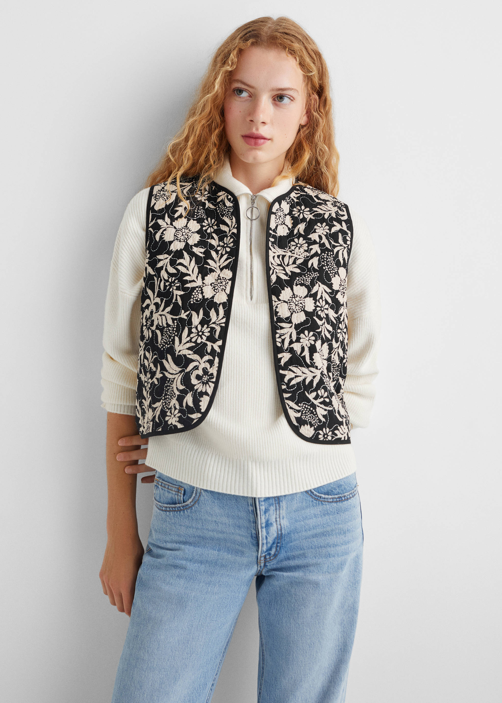 Chaleco estampado - Plano medio