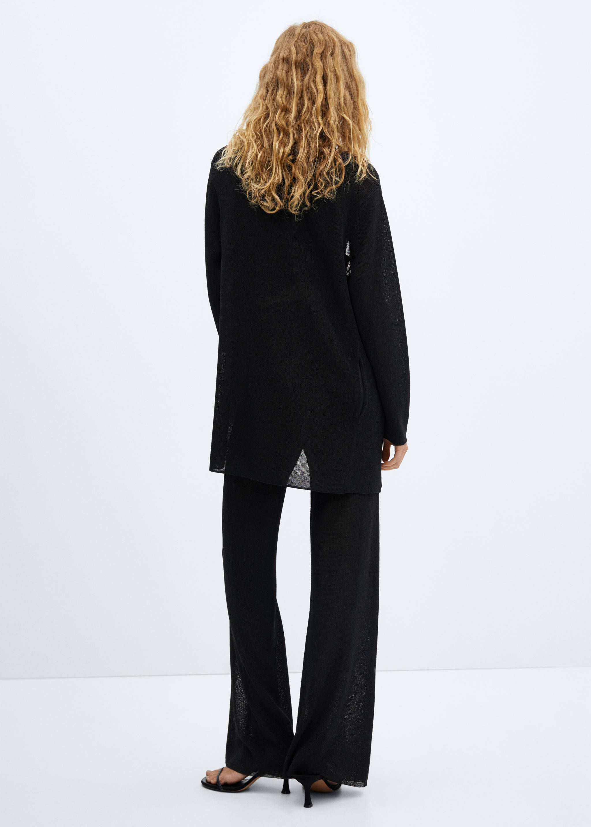Strick-Cardigan mit Lurex - Rückseite des Artikels
