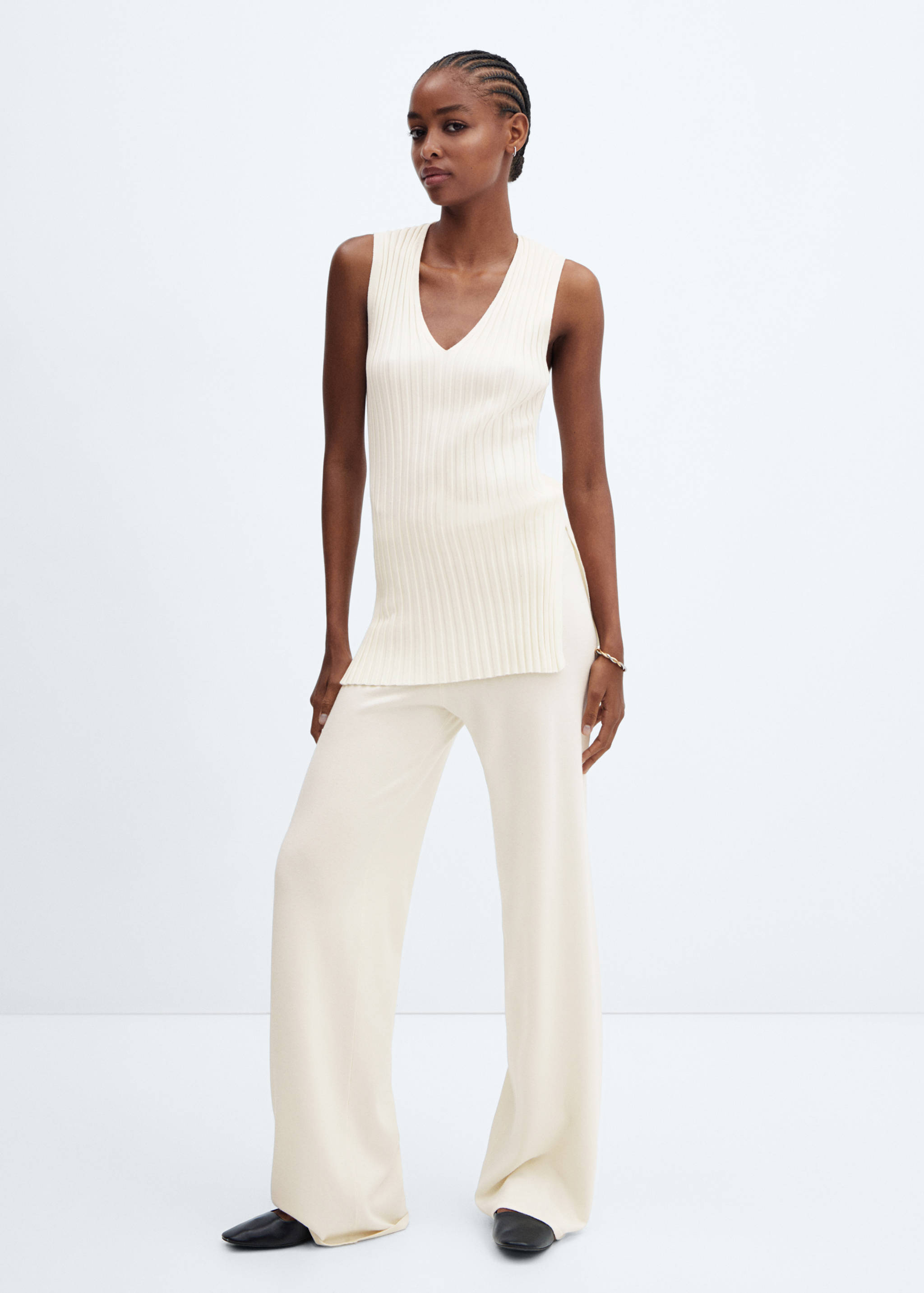 Straight knitted pants - General plane