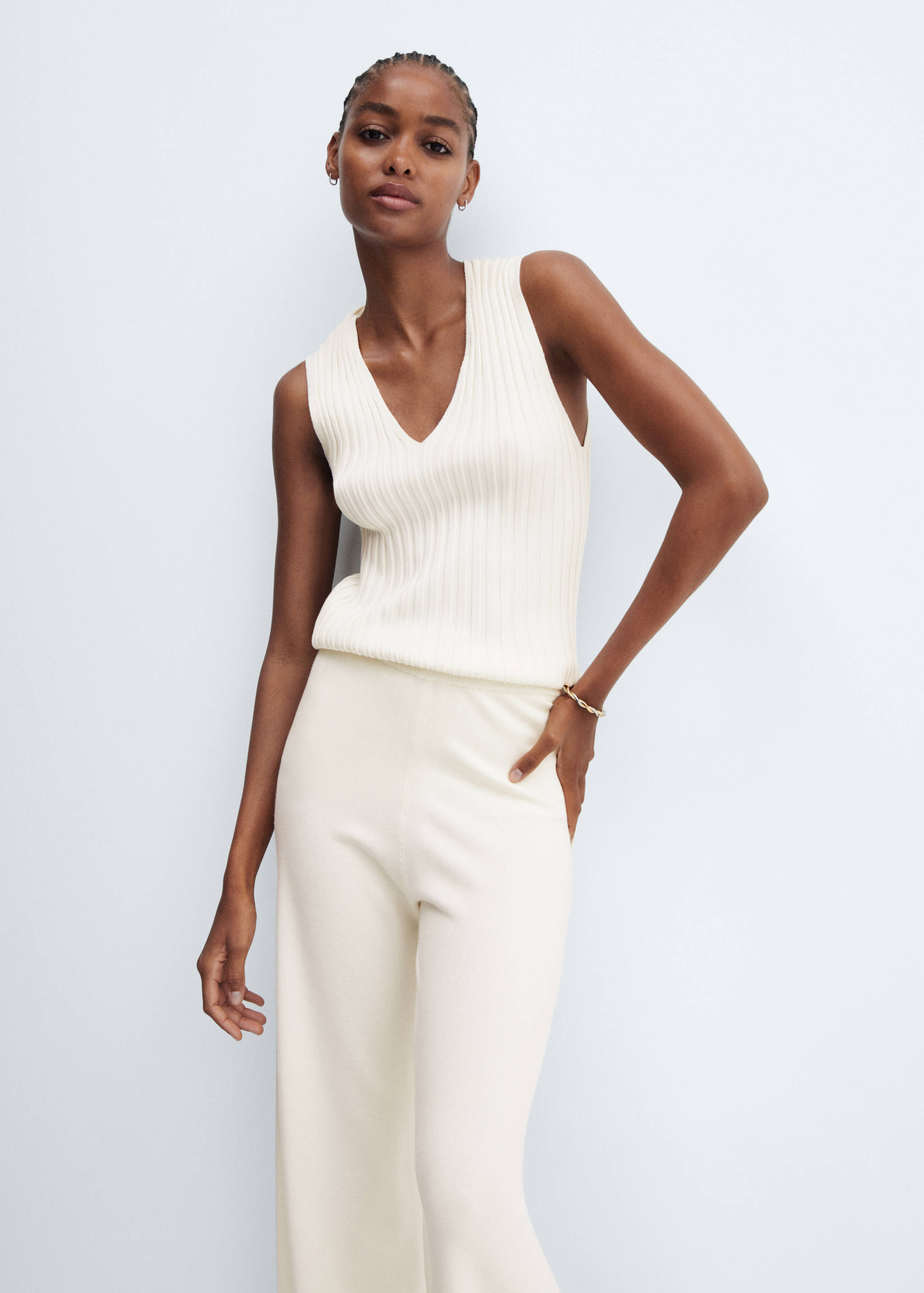 Straight knitted pants - Details of the article 1