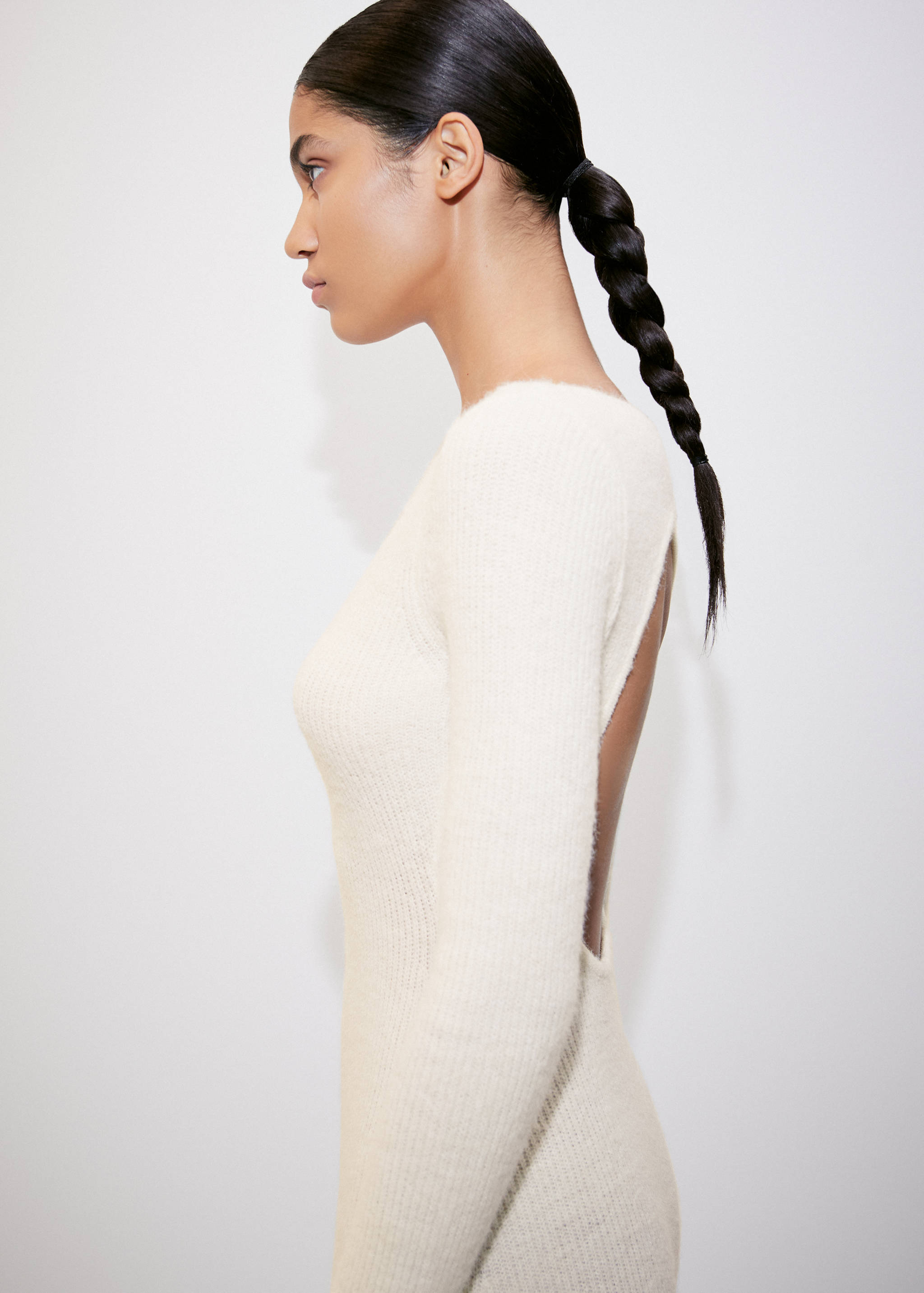 Gebreide jurk met open rug - Detail van het artikel 1