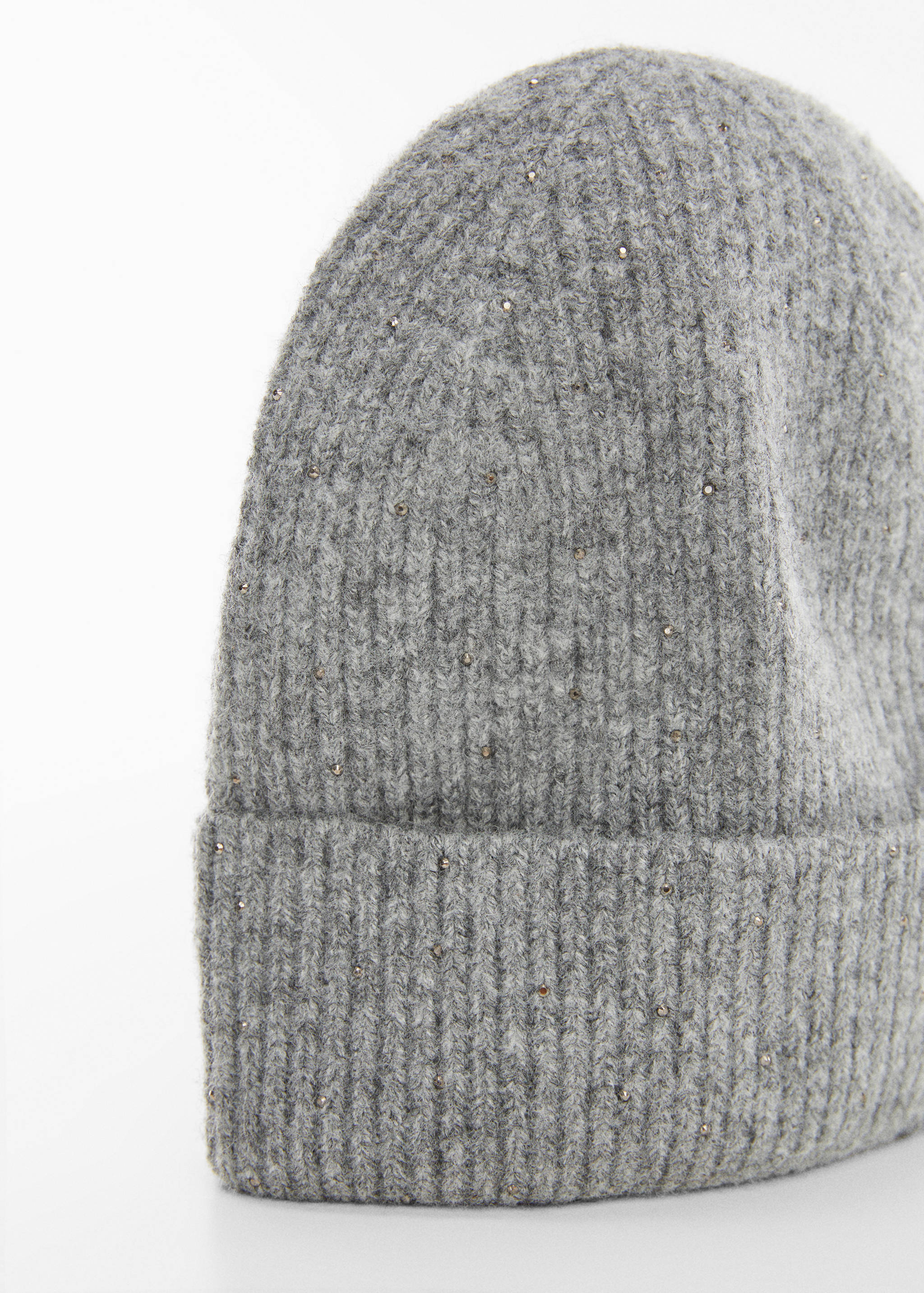 Knitted hat with shiny details - Medium plane