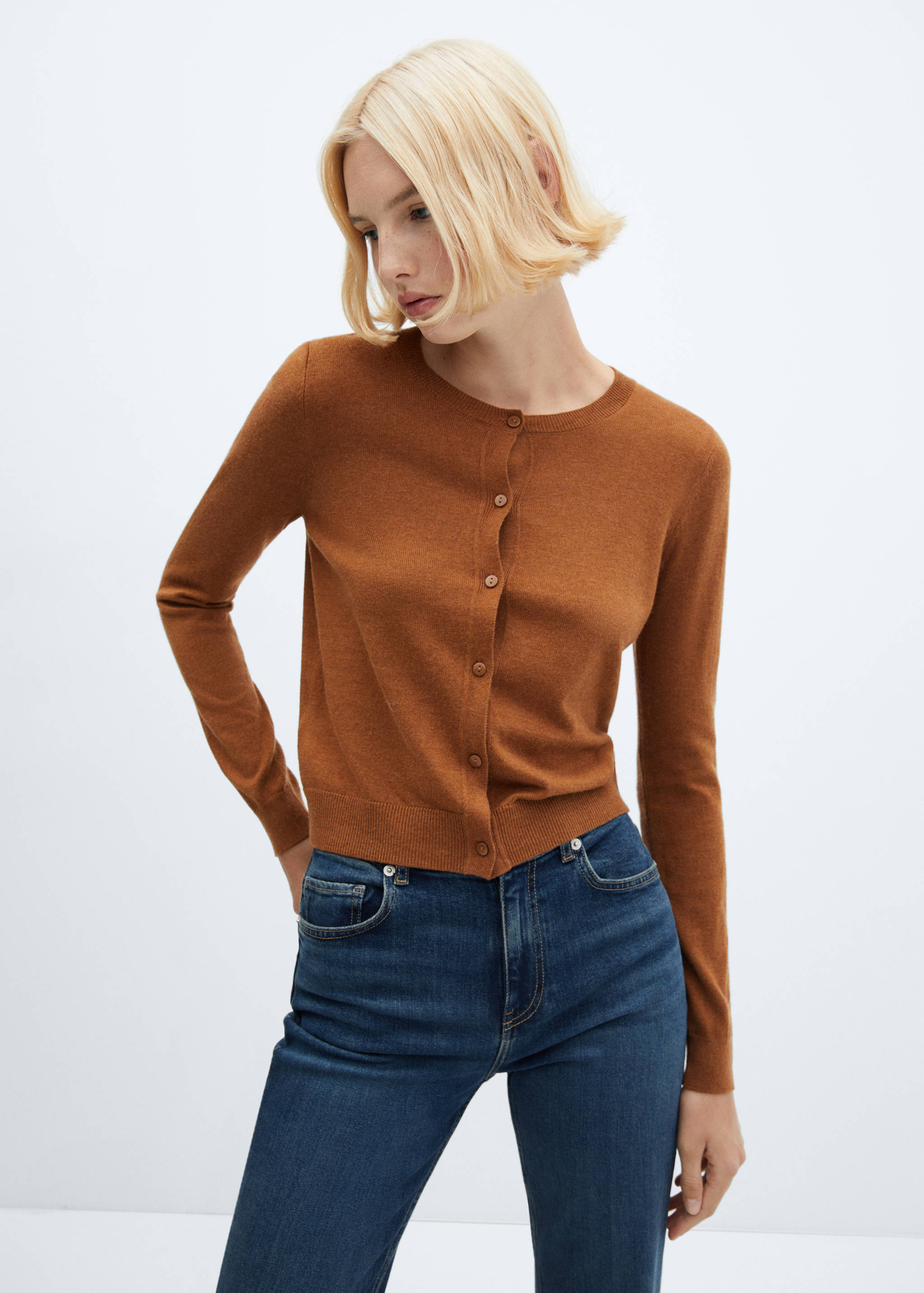 Baumwoll-Strickjacke mit Knöpfen - Mittlere Ansicht