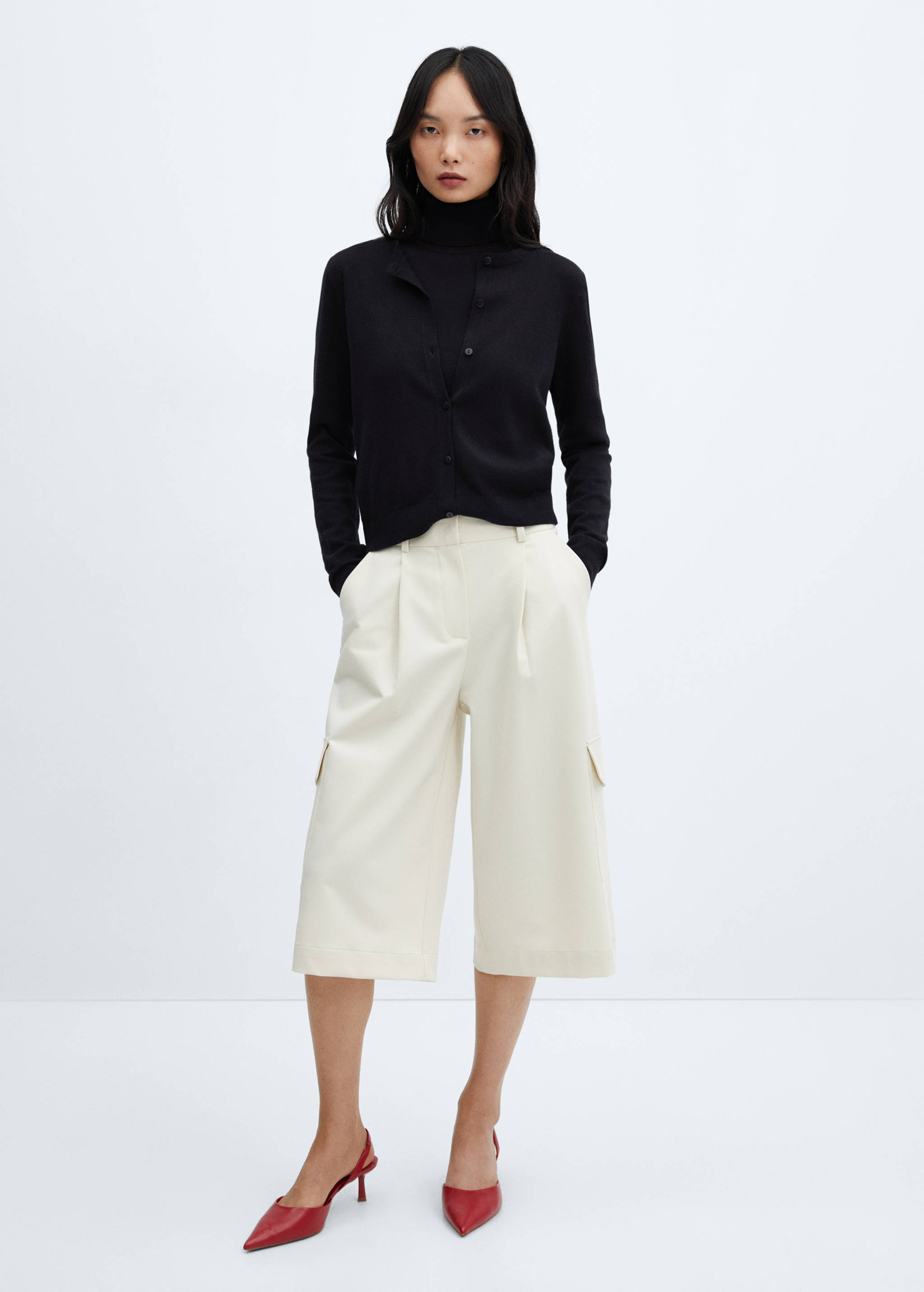 Buttoned cotton cardigan - General plane