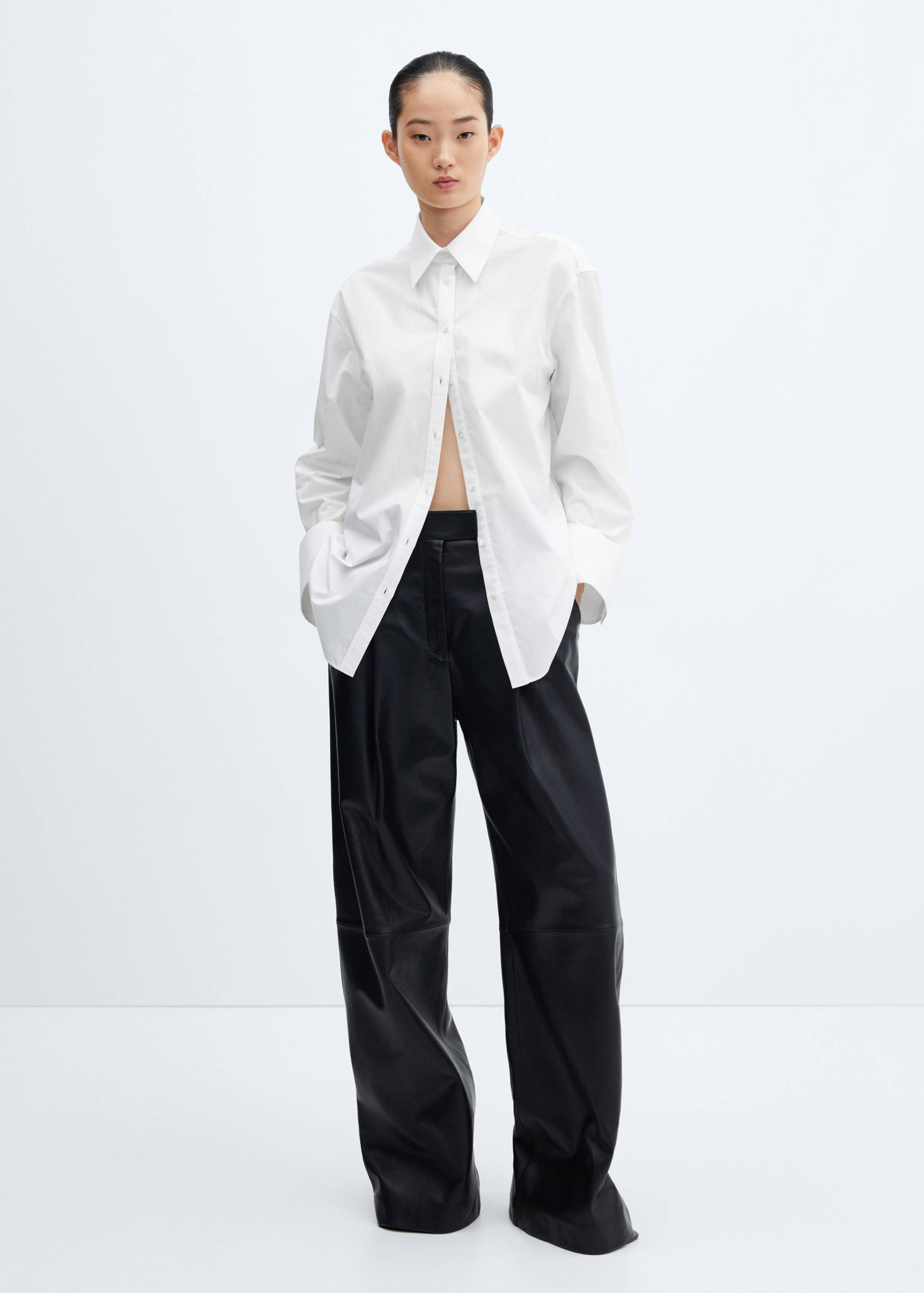 Camisa algodão oversize - Plano geral