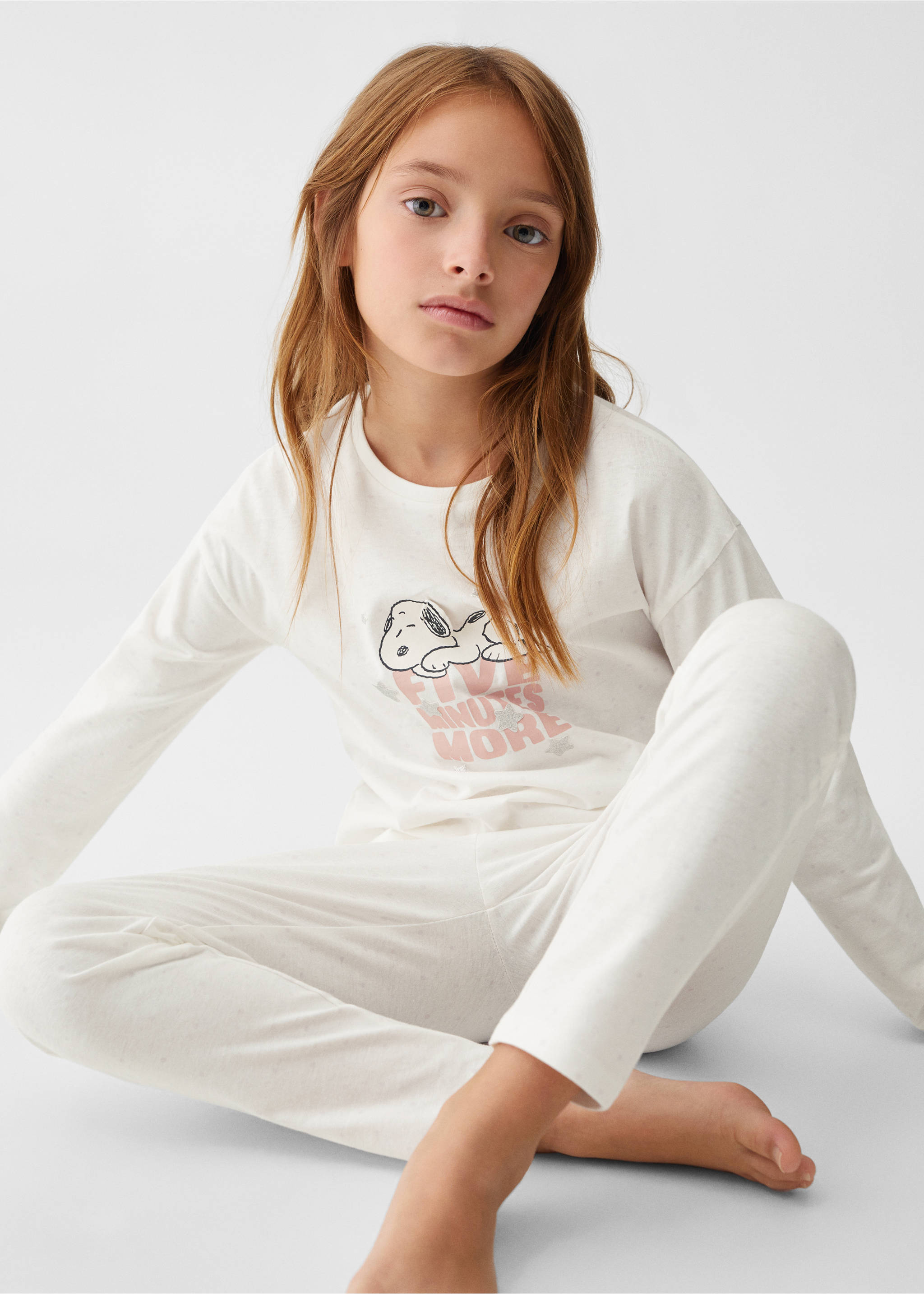 Long Snoopy pyjama - Details of the article 2, Off White. Ref: 57059090-00.
