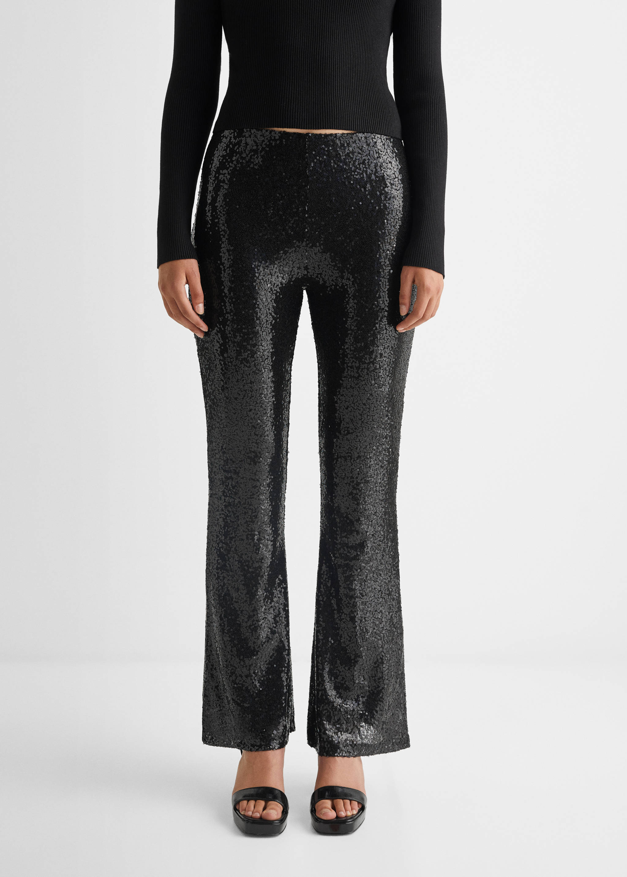 Hose mit Paillettenverzierung - Detail des Artikels 6