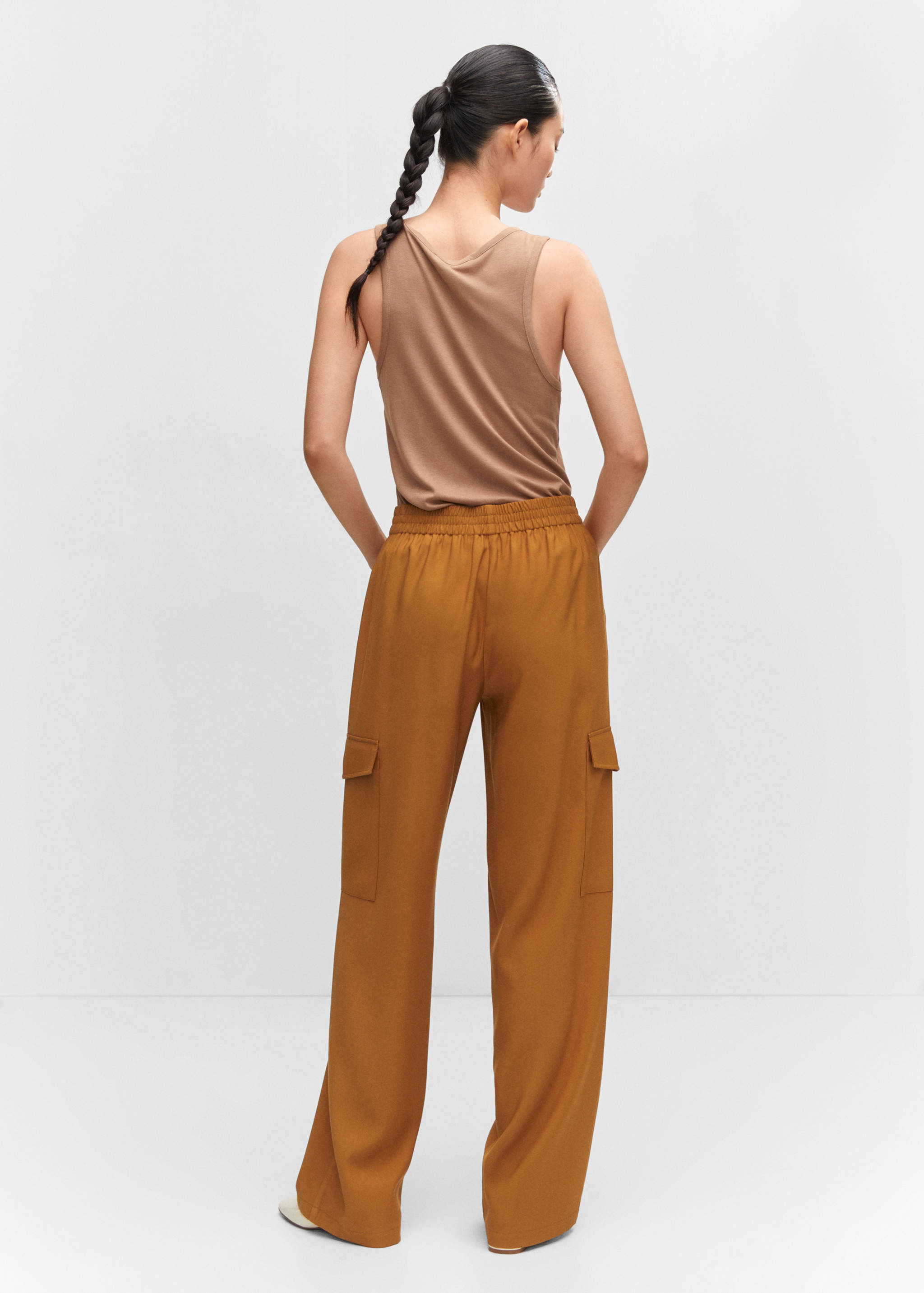 Flowy cargo pants - Reverse of the article