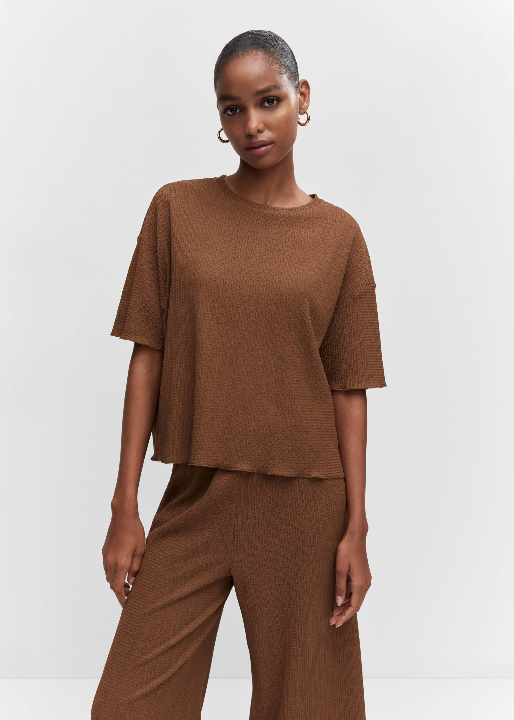 Texturiertes Oversized-T-Shirt - Mittlere Ansicht