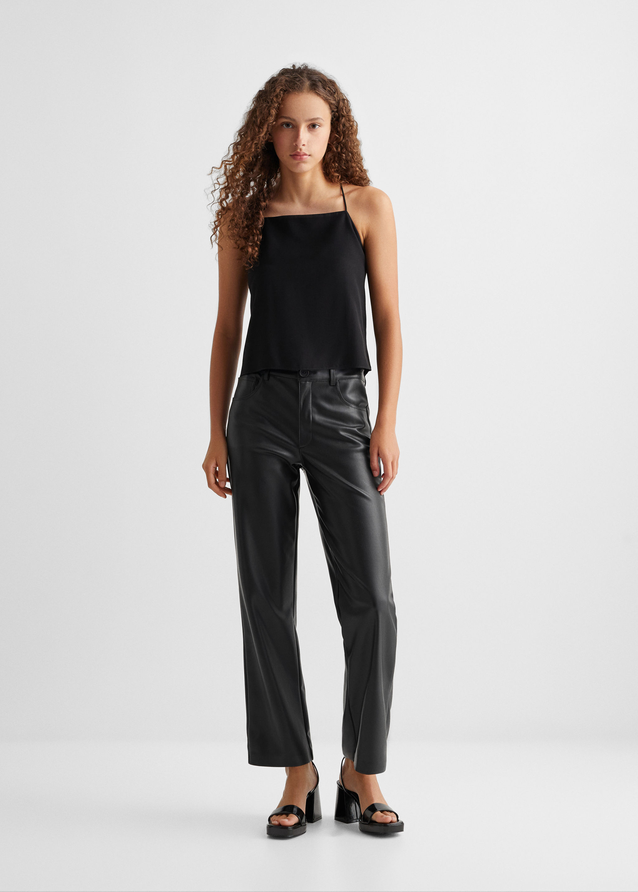 Pantalon en simili-cuir - Plan général
