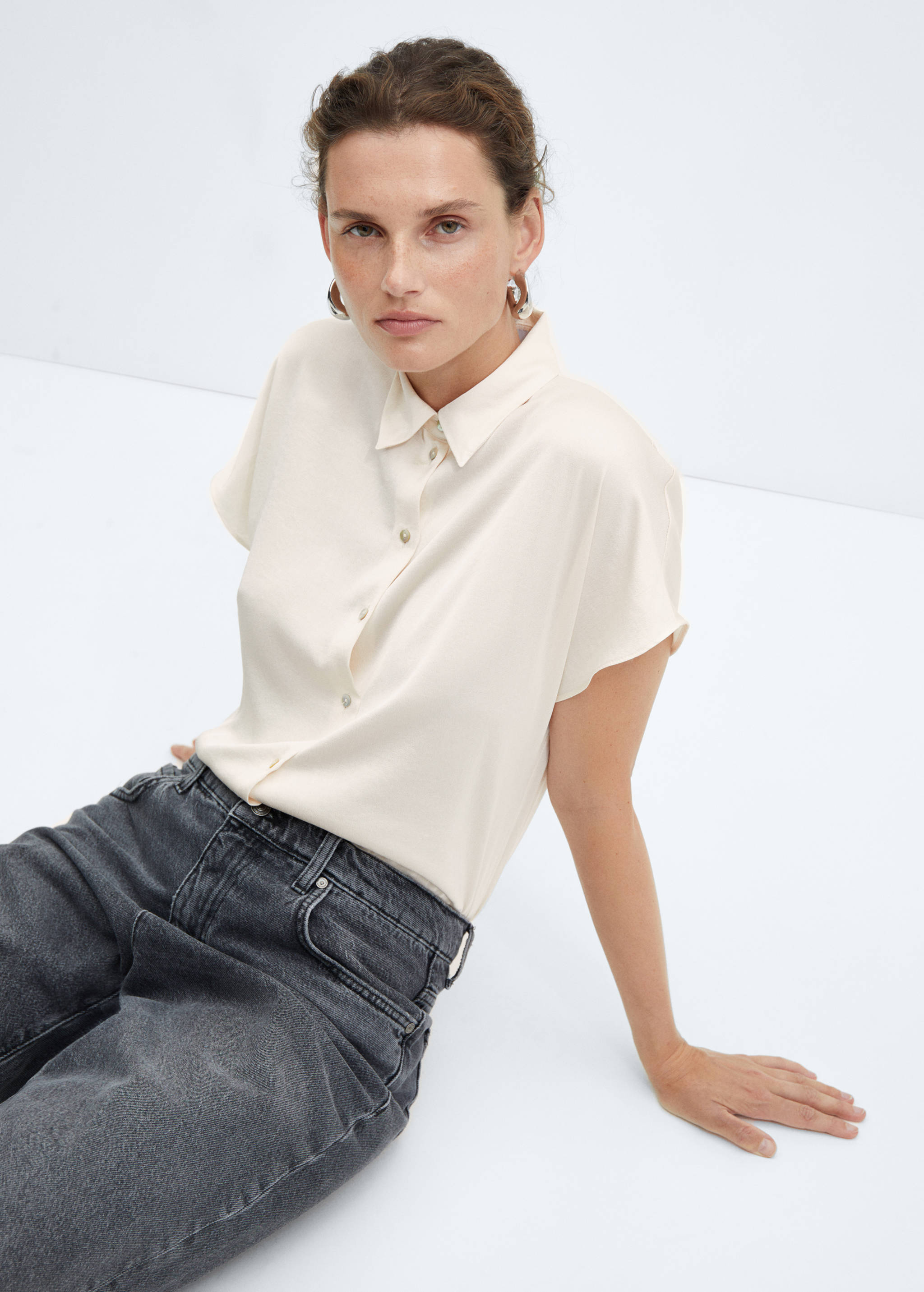 Short-sleeve button-down shirt - Details of the article 2