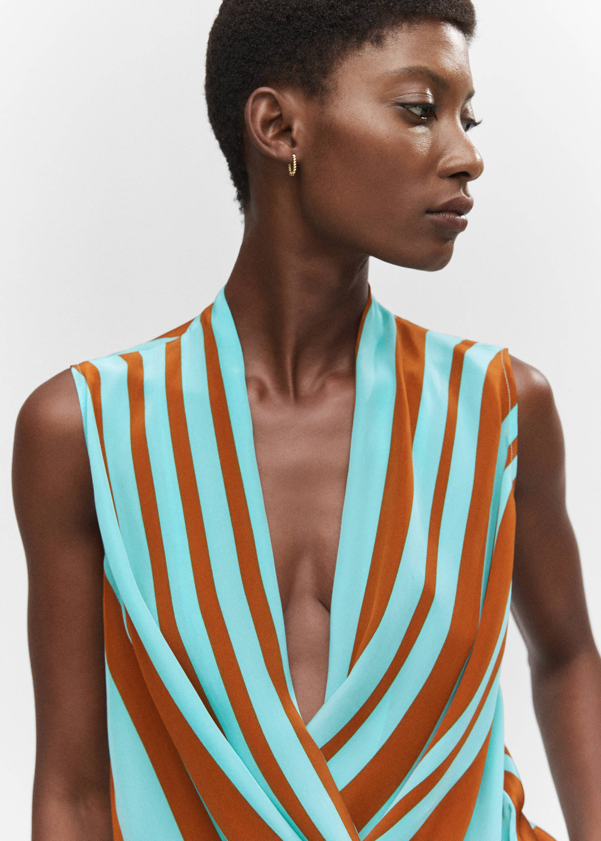 Striped wrap blouse - Details of the article 1
