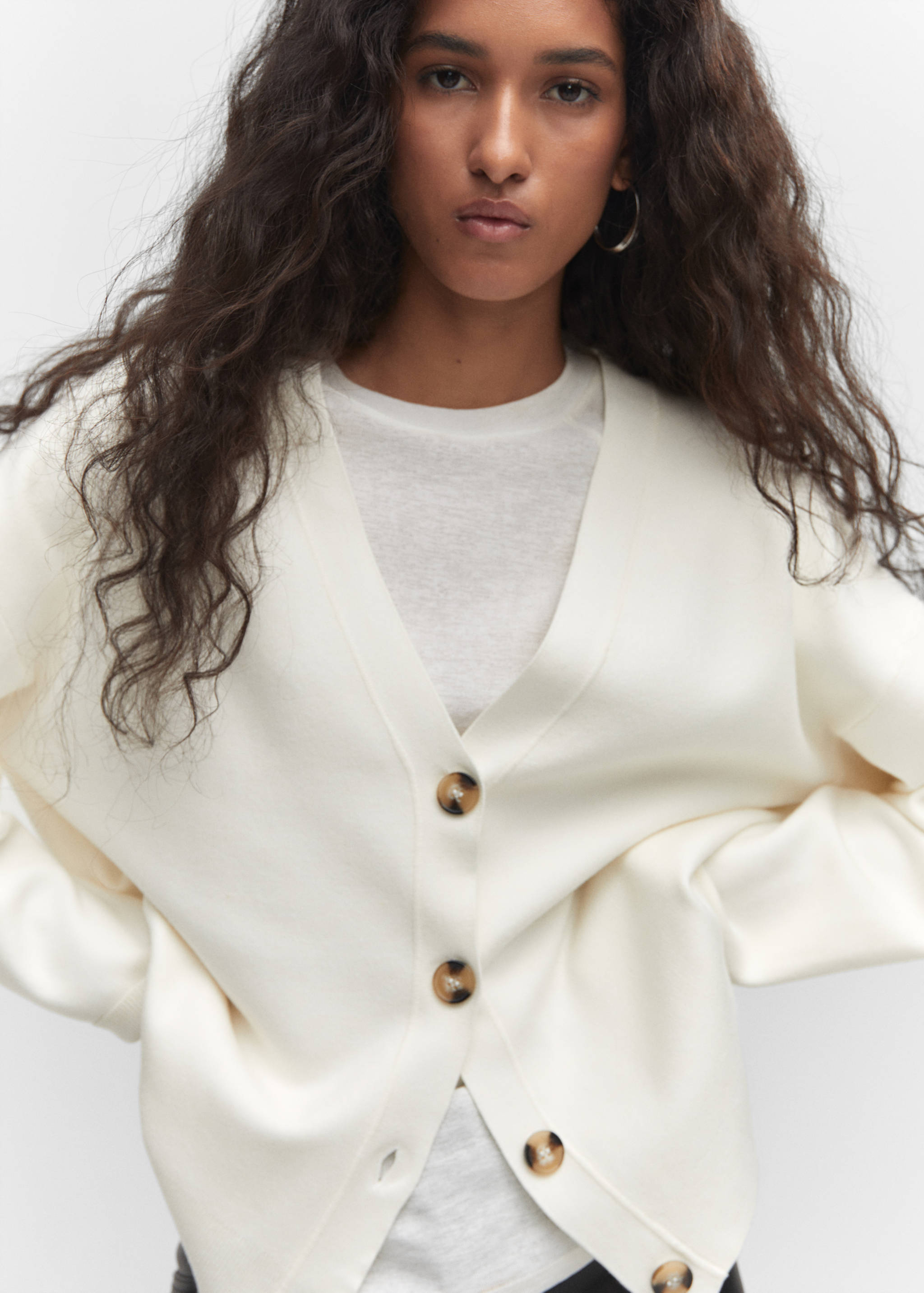 Button knit cardigan - Details of the article 1