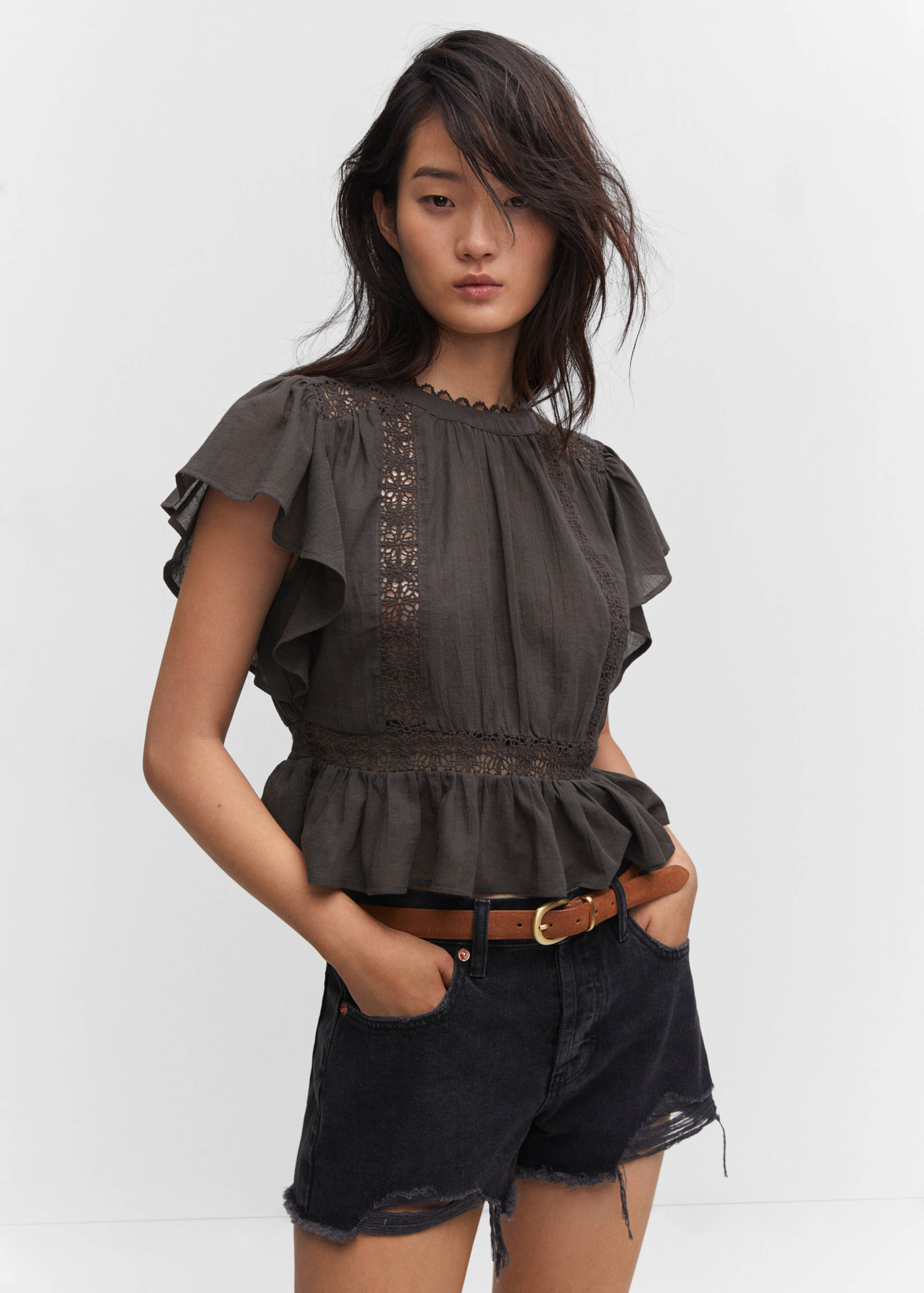 Ruffled lace top - Medium plane