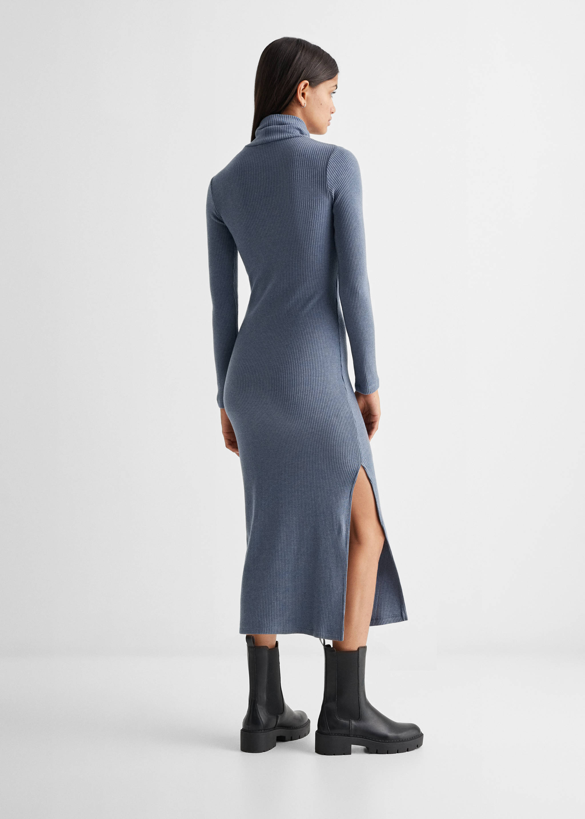 Ribbed knit dress - Reverse of the article